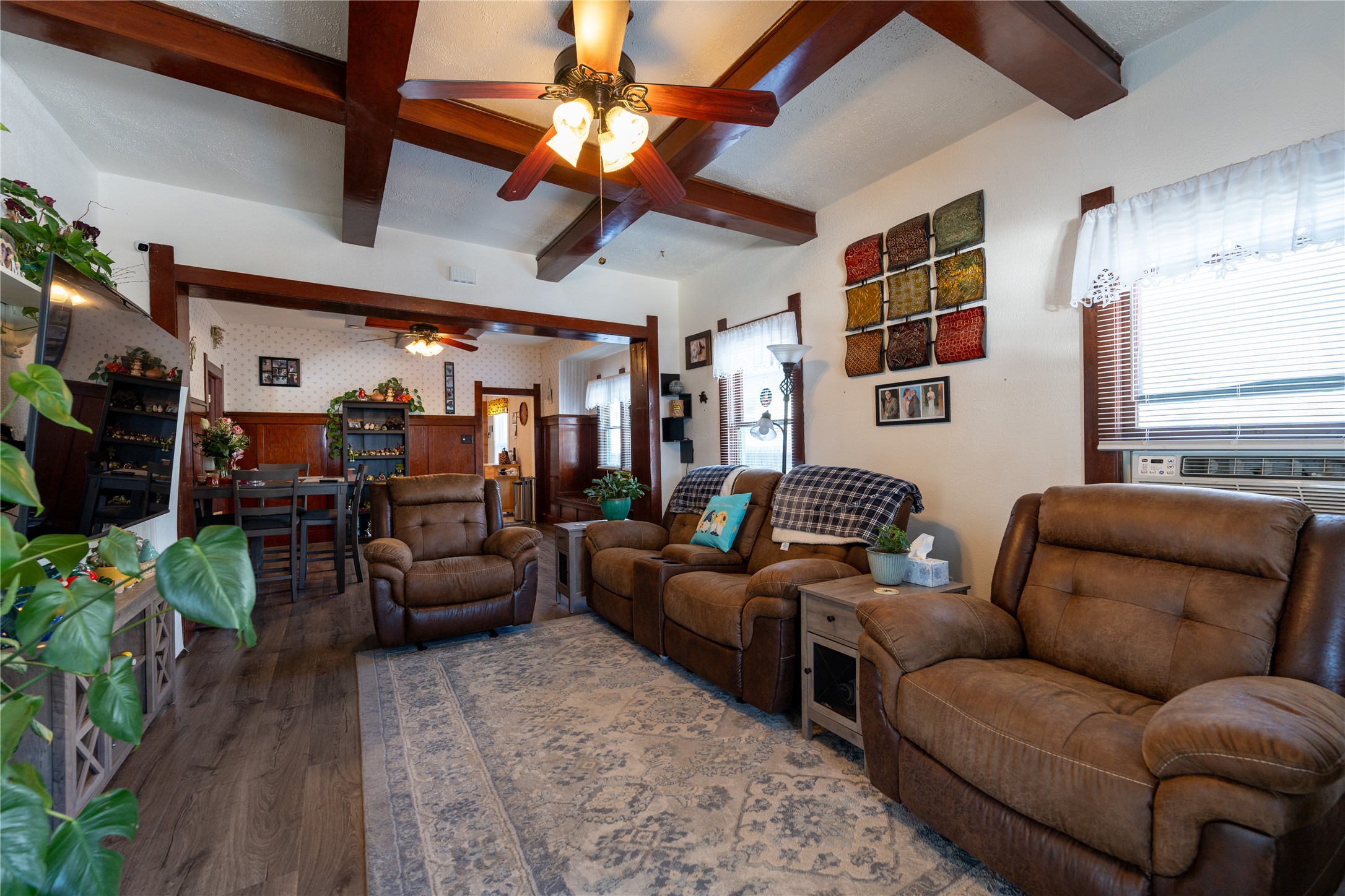 1805 2nd Avenue N Property Photo 8
