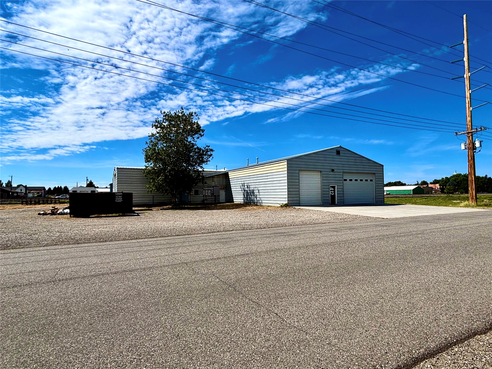 412 E Railroad Avenue N Property Photo 5