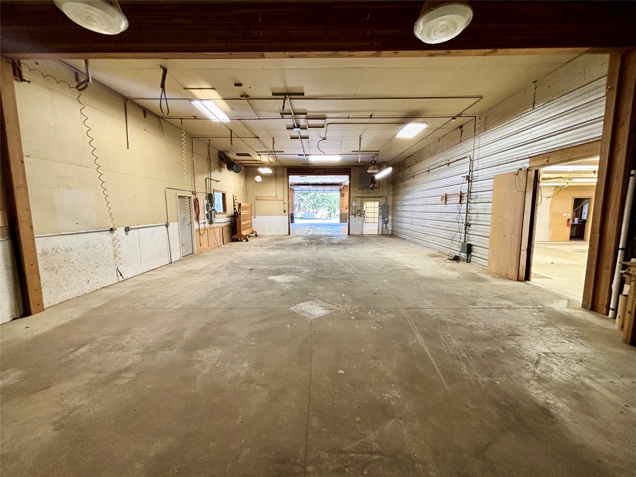 412 E Railroad Avenue N Property Photo 20