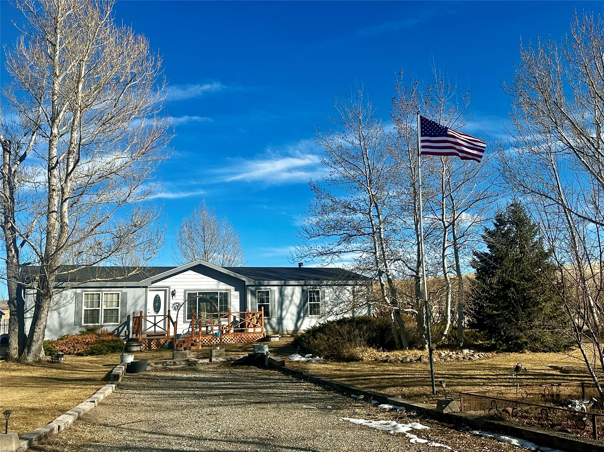 28 Secora Lane Property Photo
