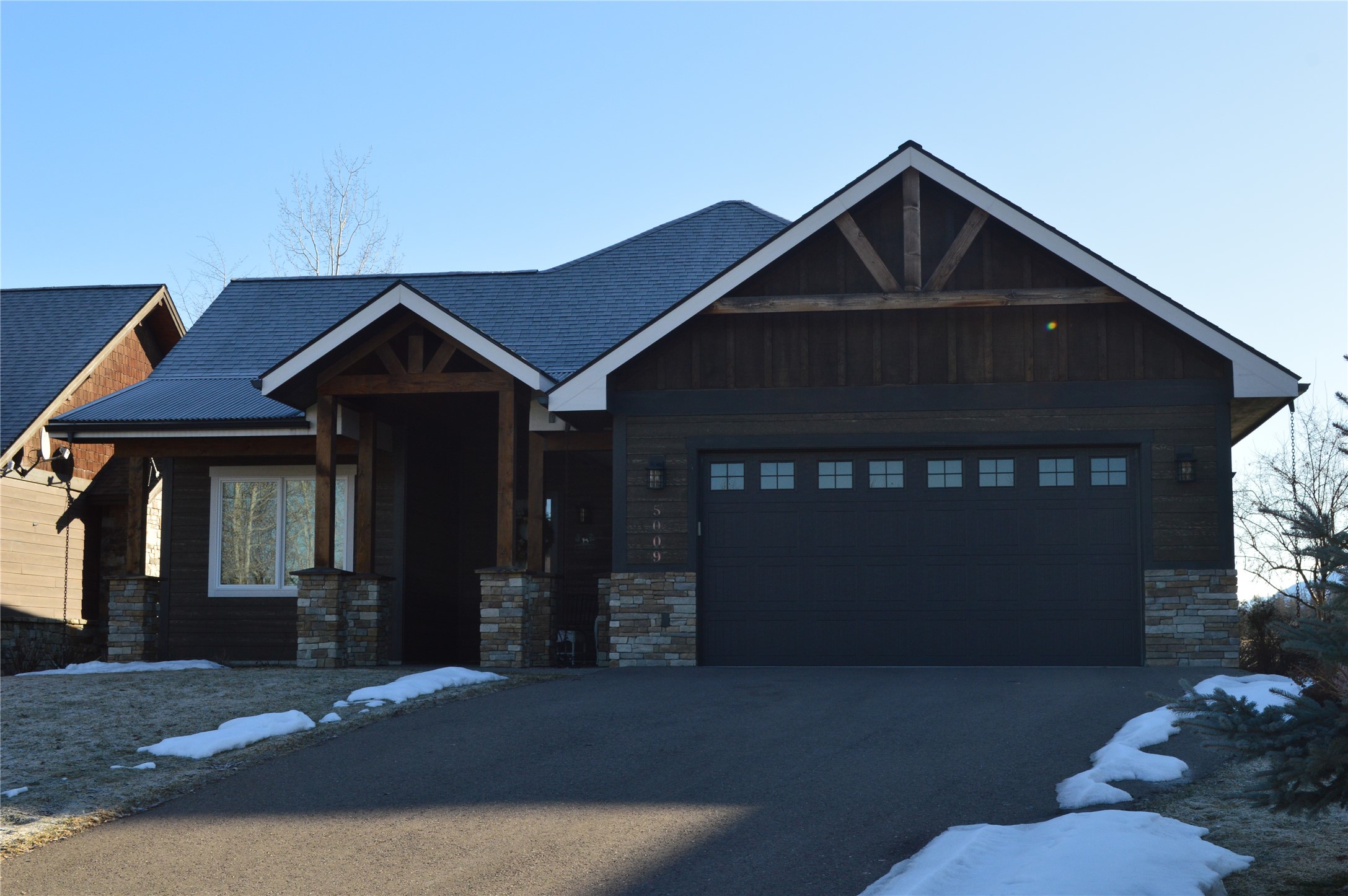 5009 Flatwater Drive Property Photo