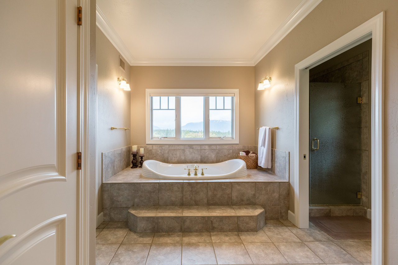 126 Soaring Eagle Drive Property Photo 47