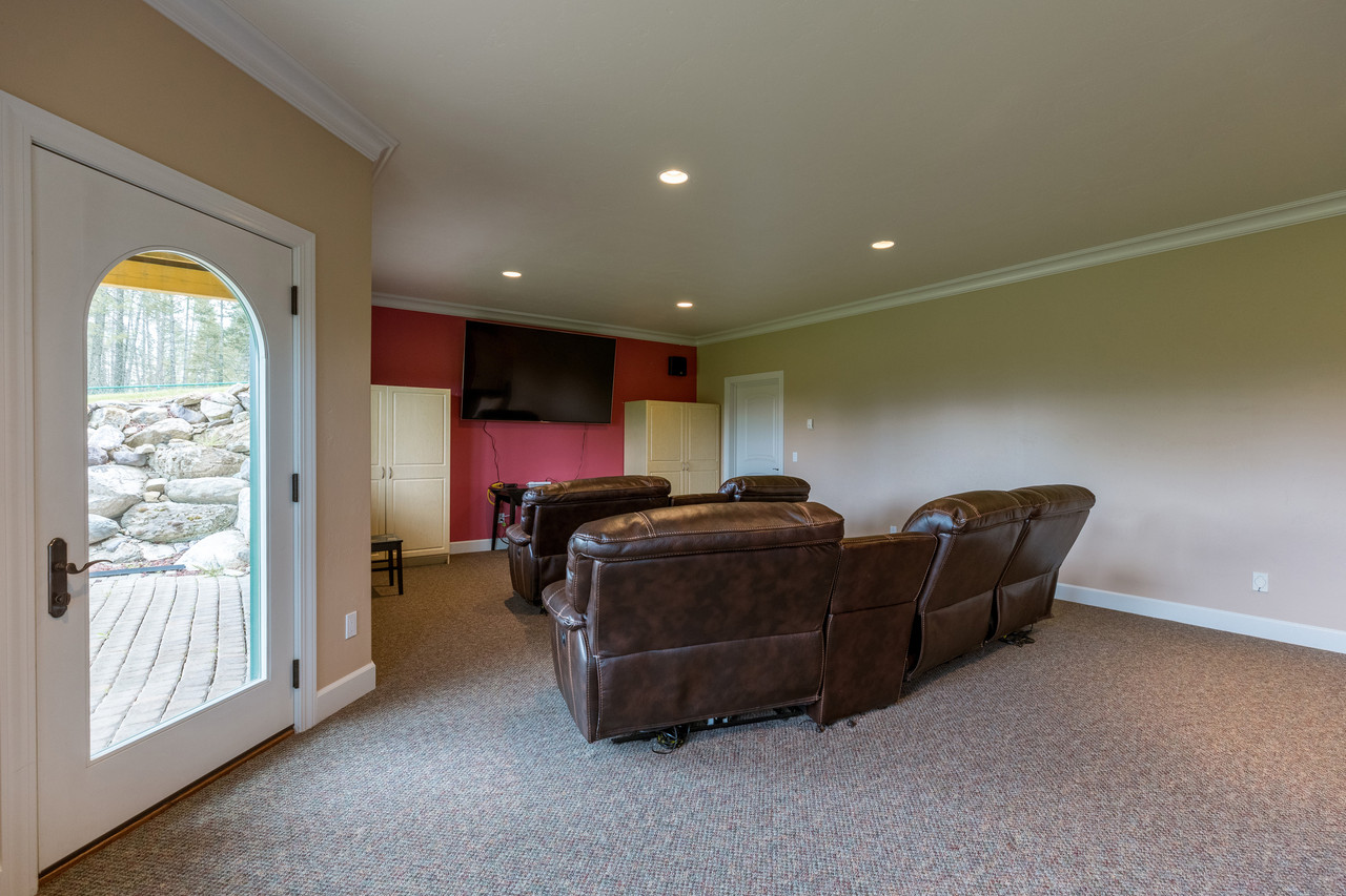 126 Soaring Eagle Drive Property Photo 89