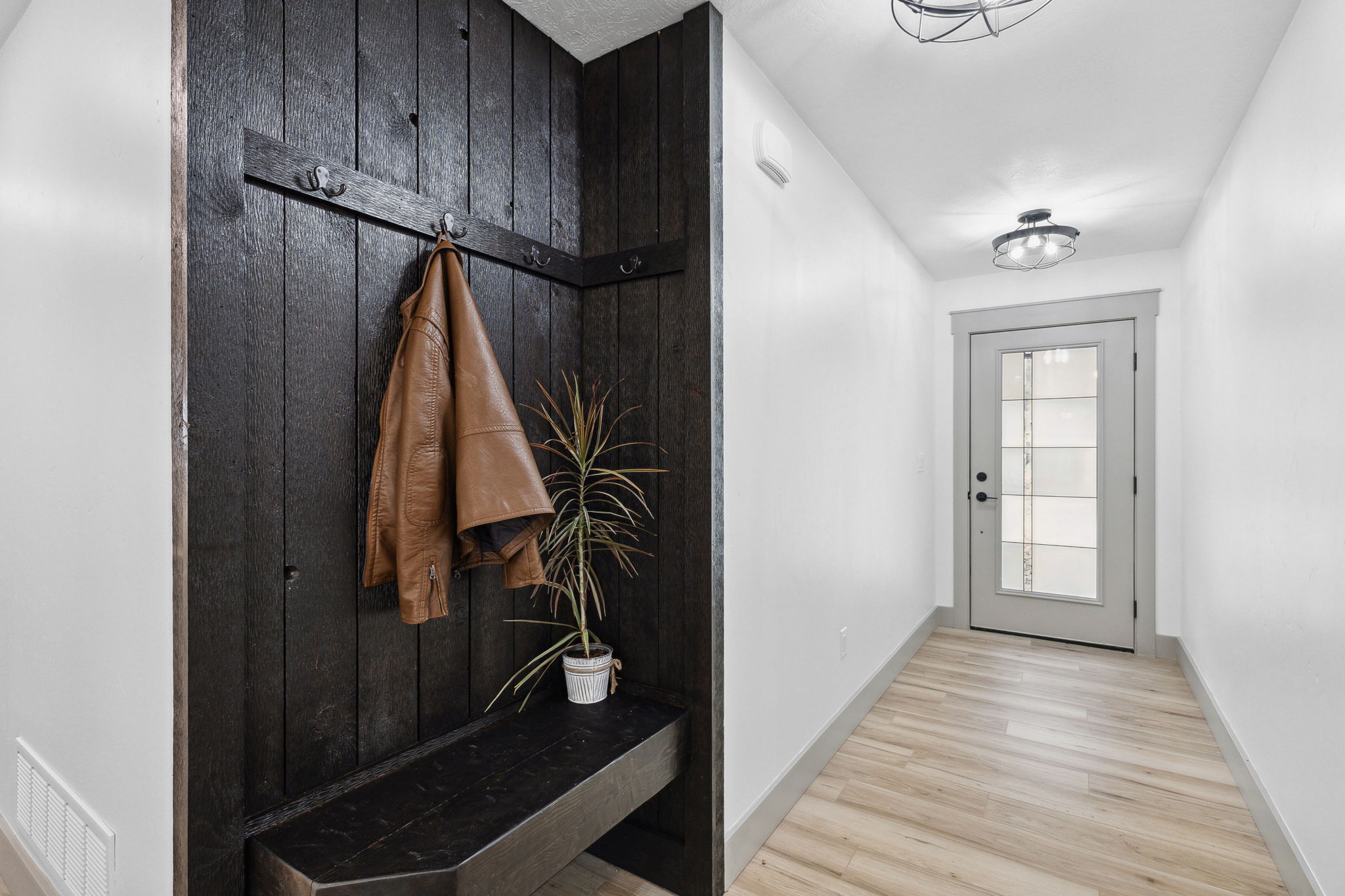 615 Kirchey Creek Drive Property Photo 4