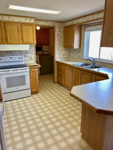 658 Revere Road Property Photo 8