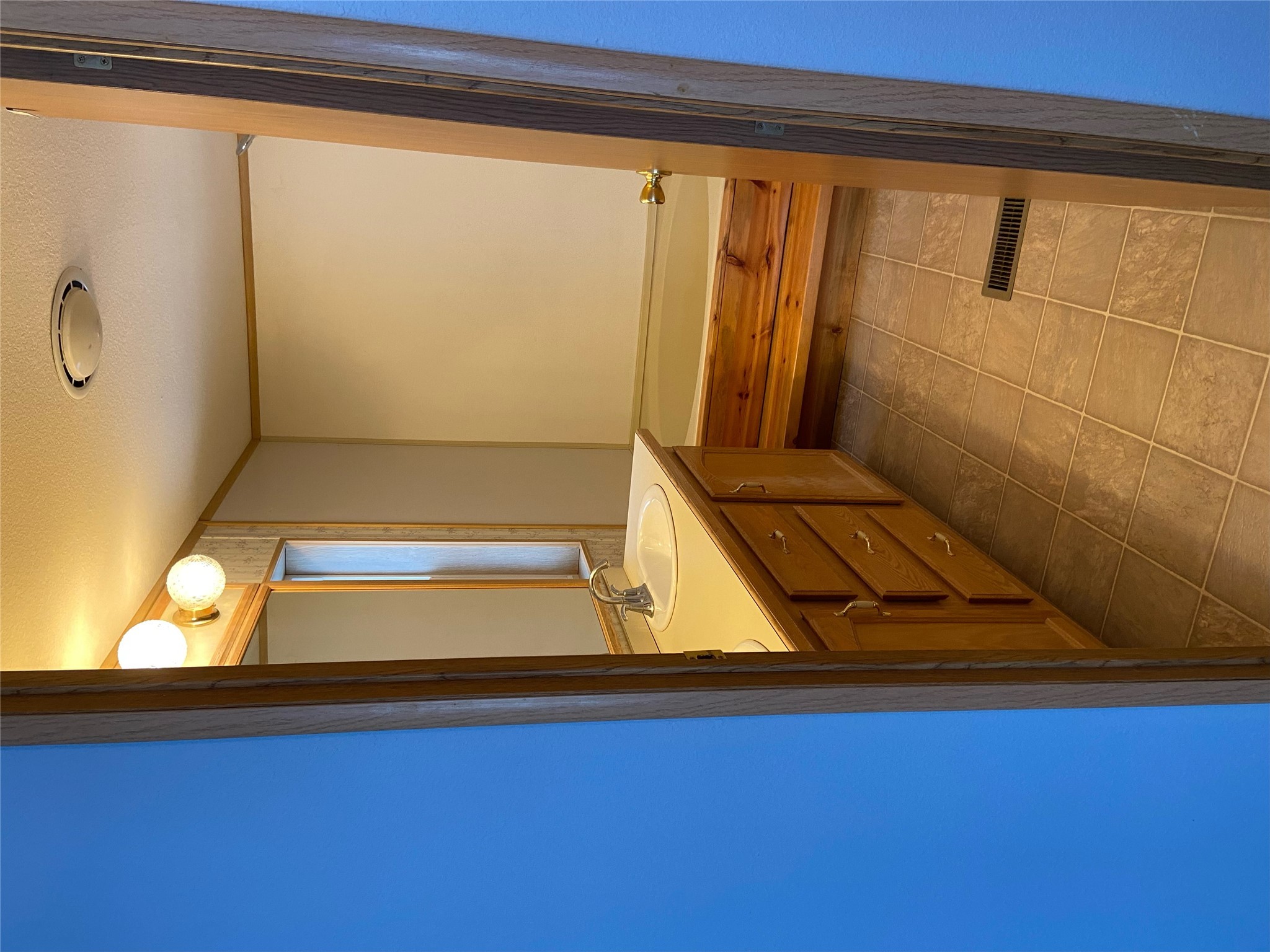 658 Revere Road Property Photo 18