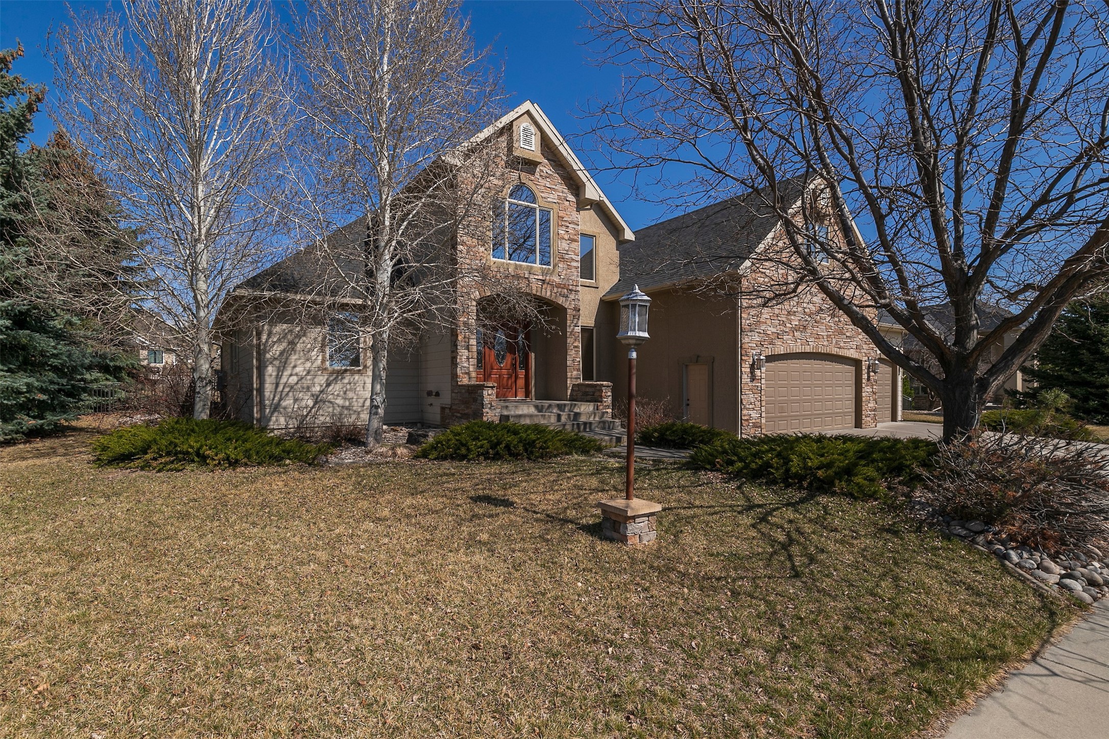 6061 Ironwood Drive Property Photo