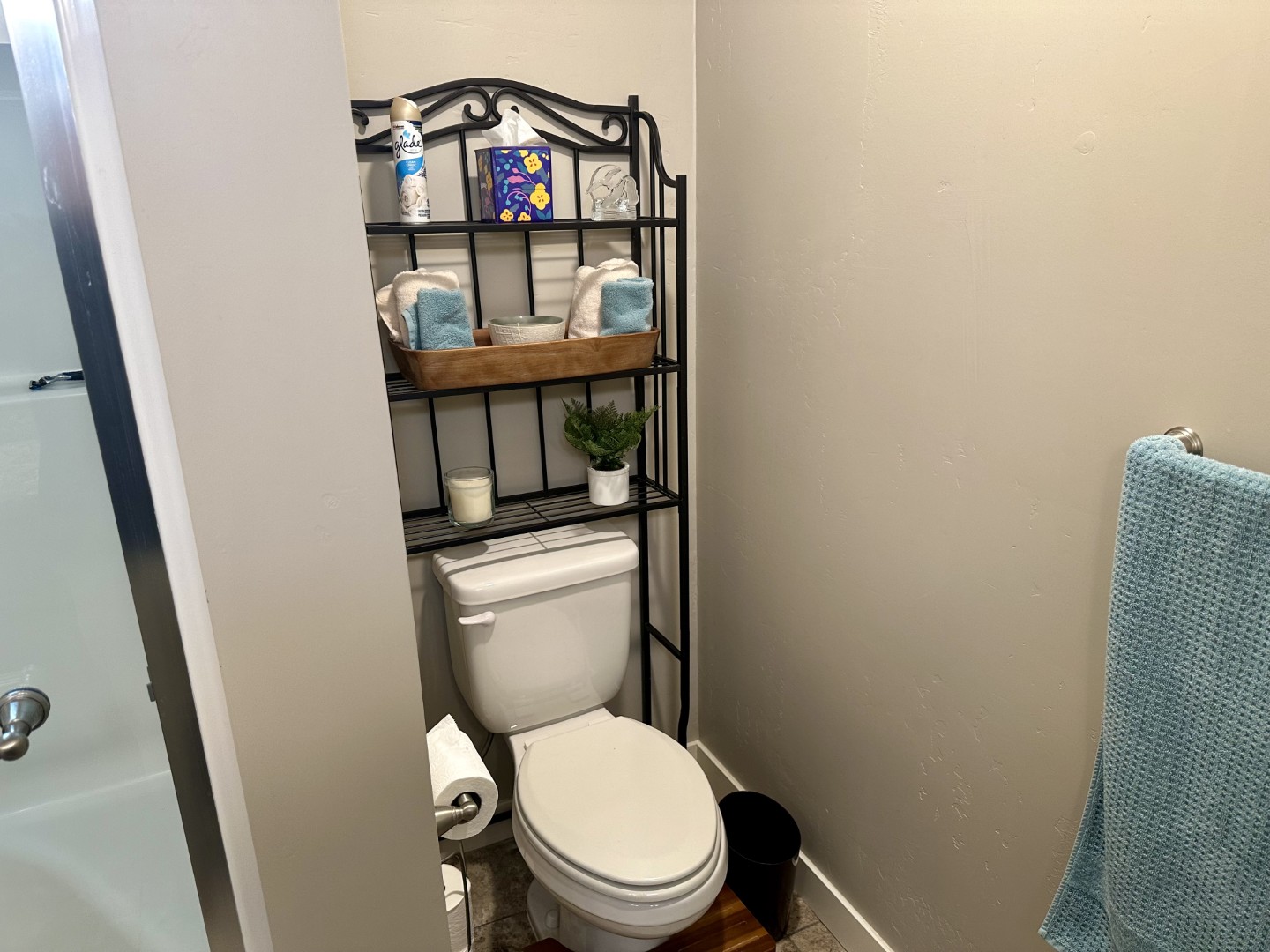 5045 Pertile Lane Property Photo 16