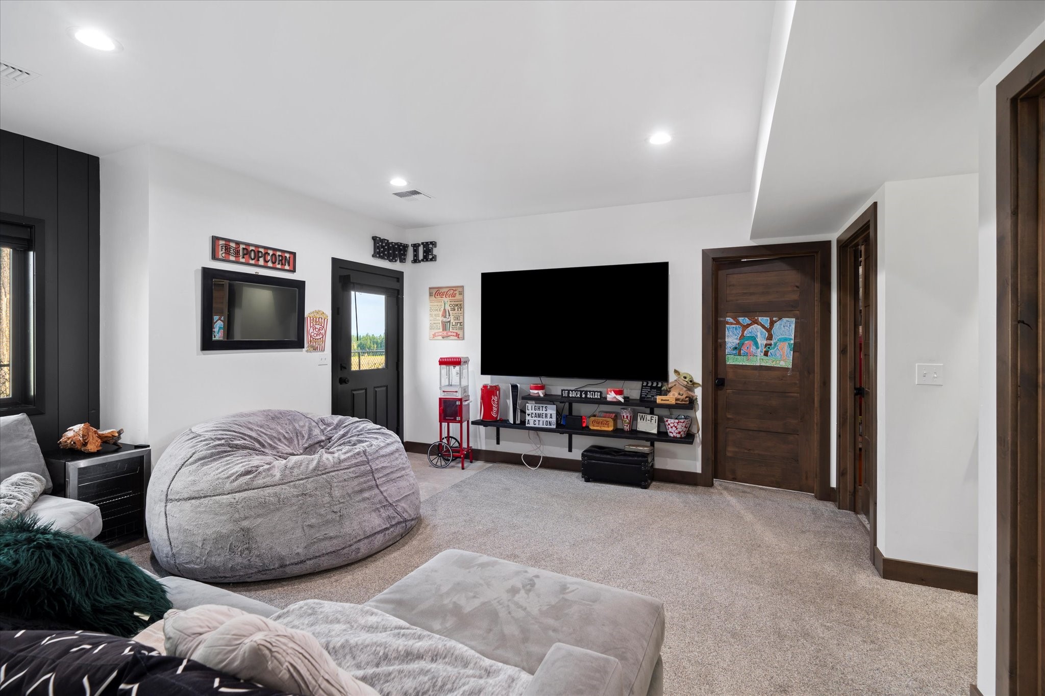 1025 Timber Ridge Court Property Photo 35