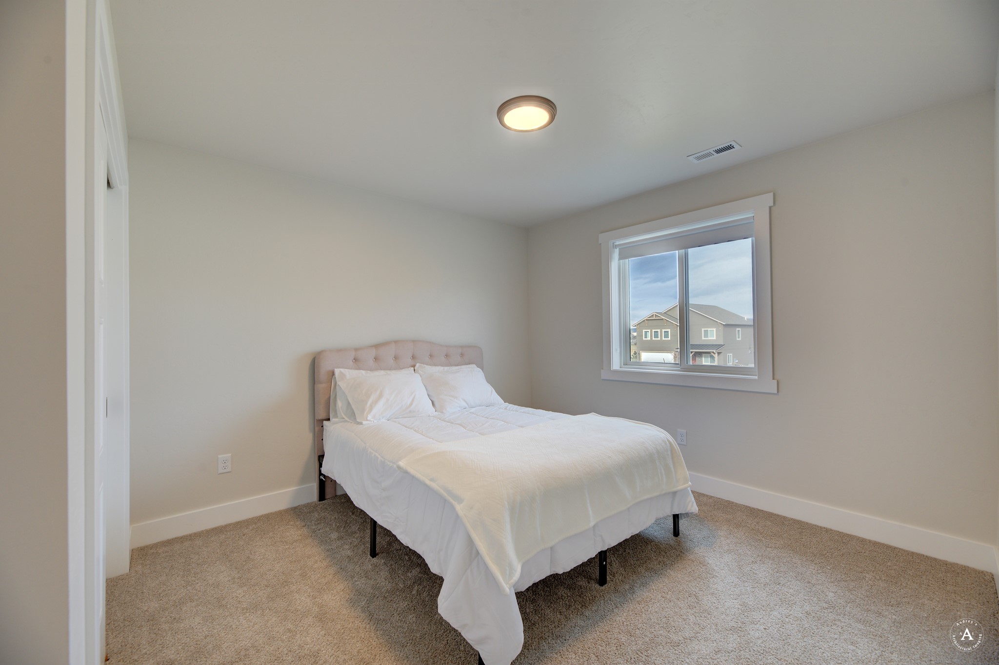 5502 Thimbleberry Loop Property Photo 30