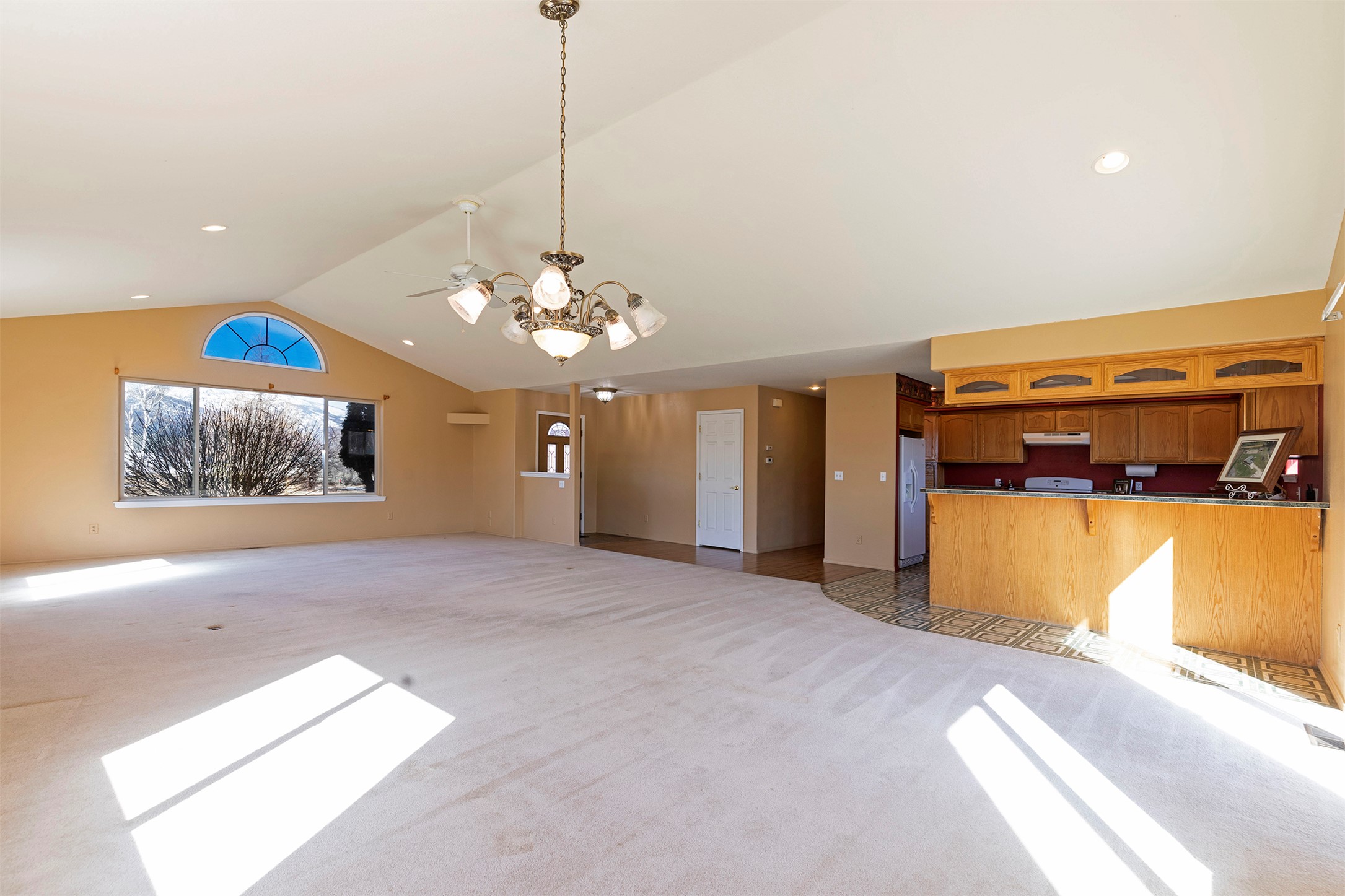 99 Como Vista Lane Property Photo 7