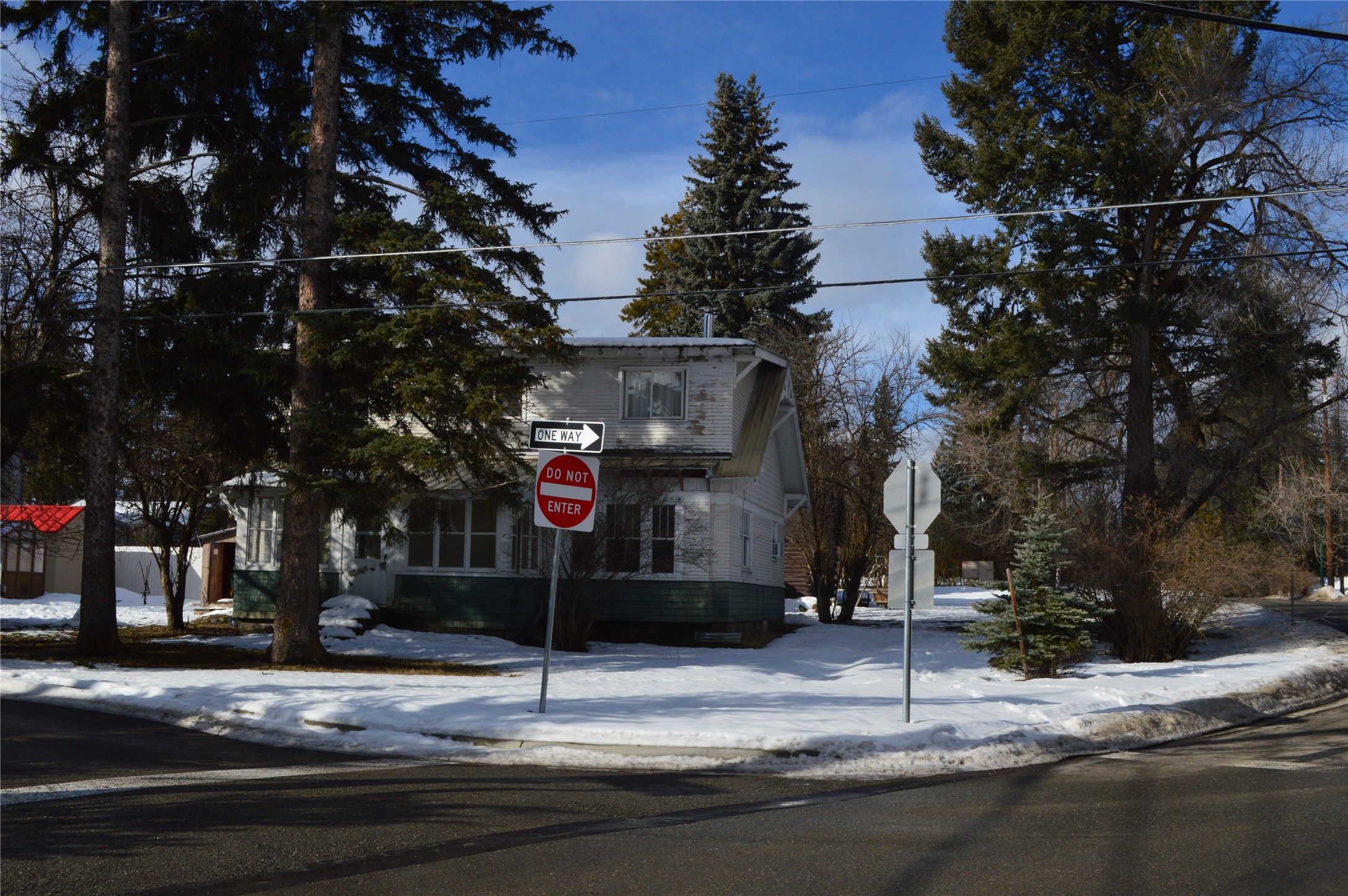 704 O'brien Avenue Property Photo