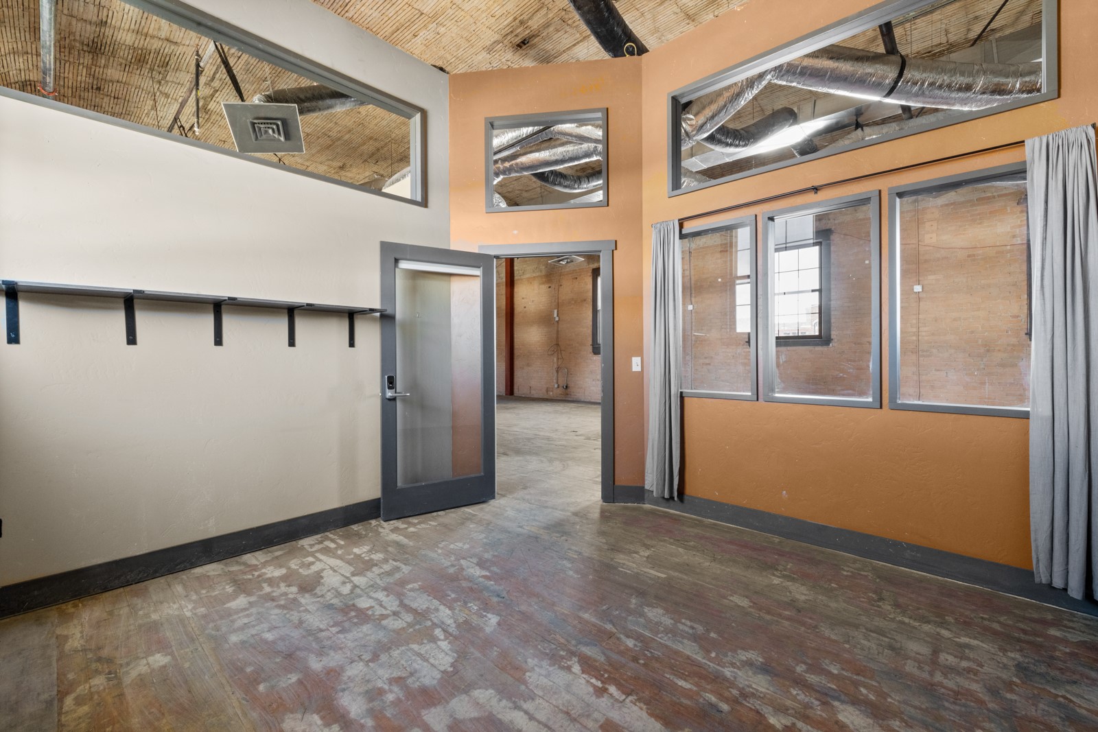 300 2nd Street E 2 Property Photo 19