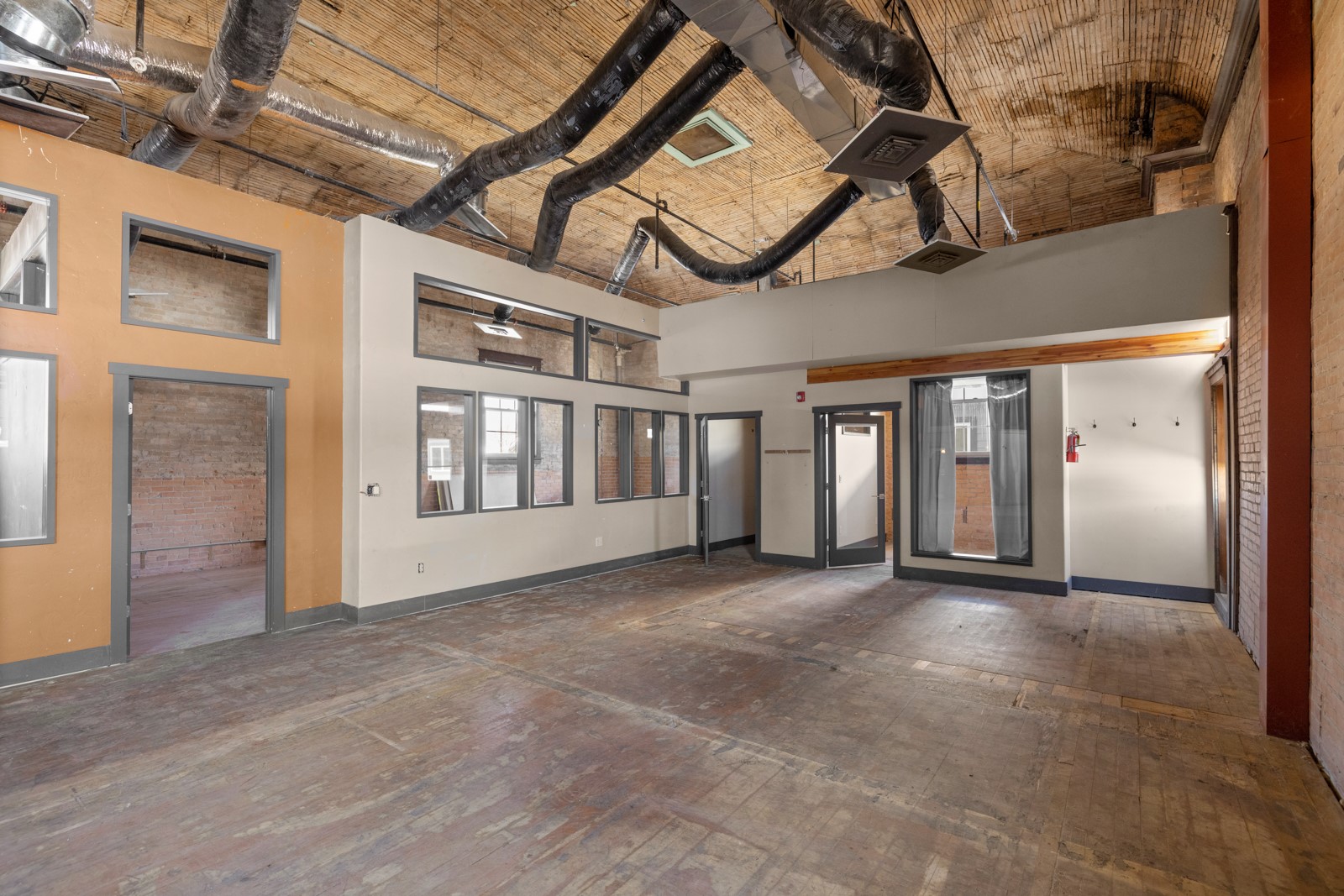 300 2nd Street E 2 Property Photo 29