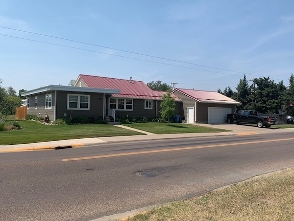 100 38th Street N Property Photo