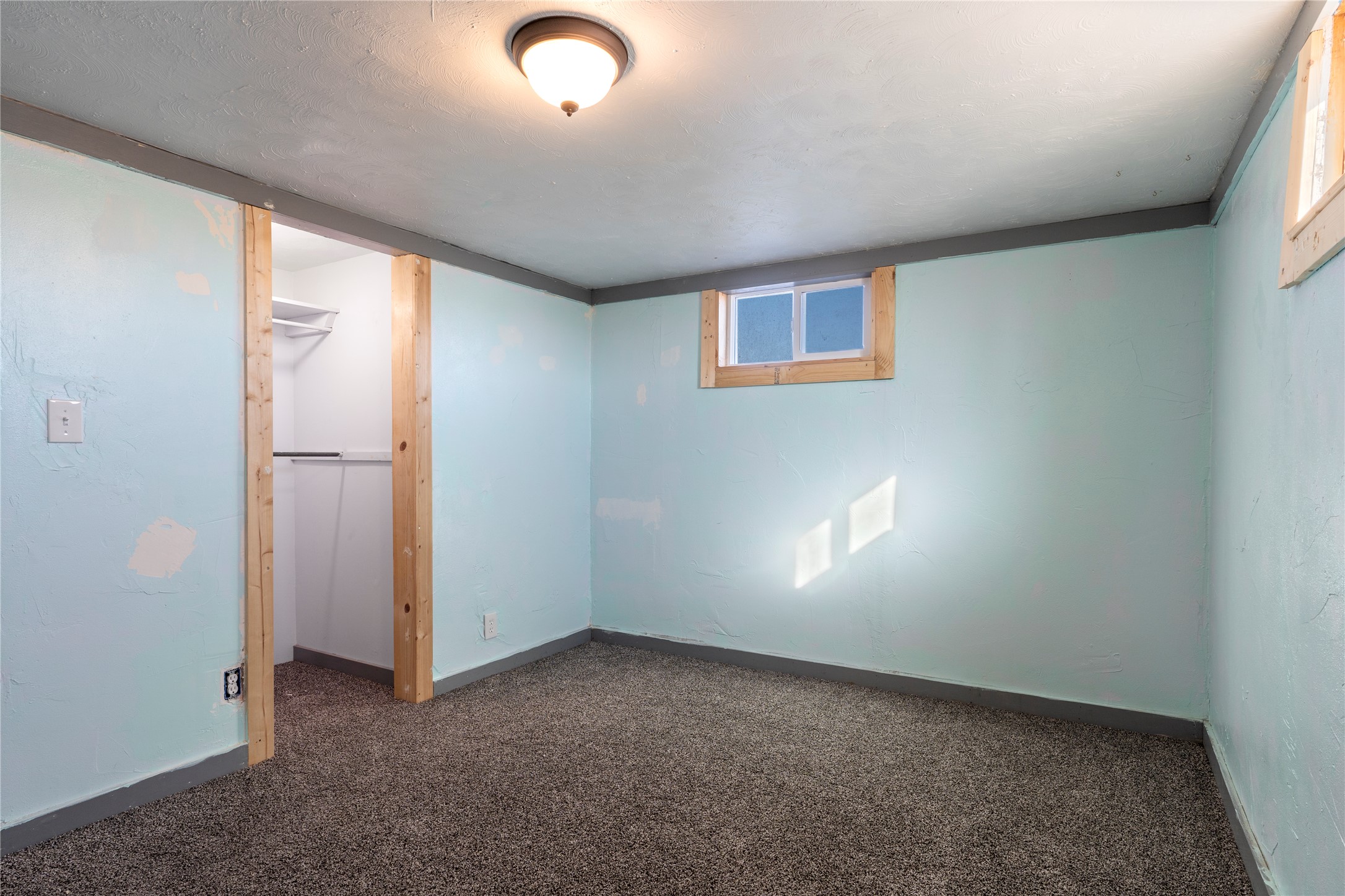 33 Sharon Loop Property Photo 57