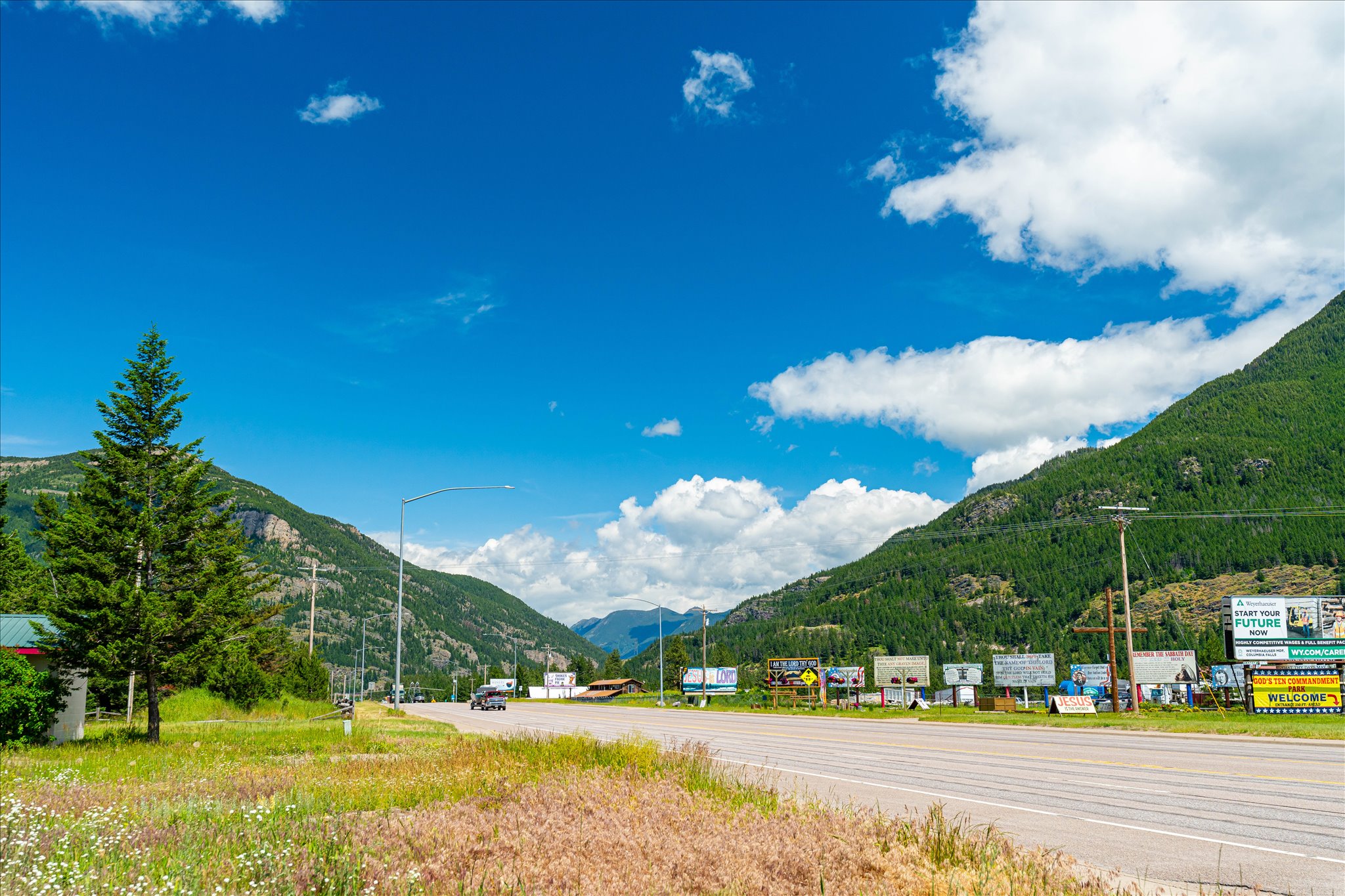 7386 Us Highway 2 E Property Photo