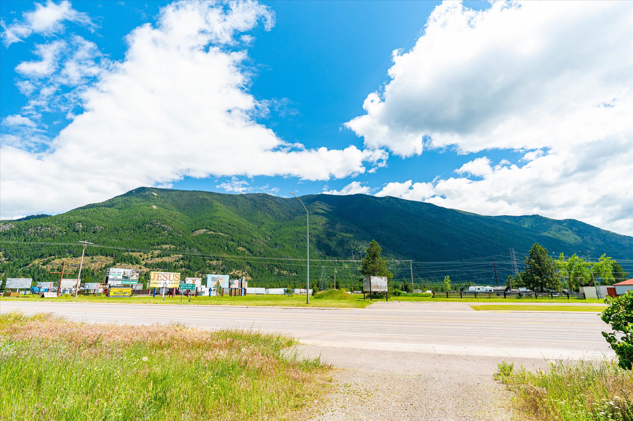 7386 Us Highway 2 E Property Photo 10