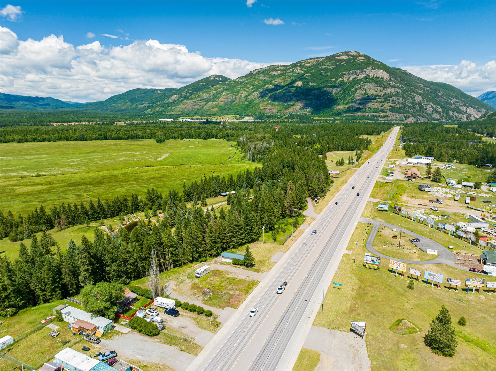 7386 Us Highway 2 E Property Photo 15