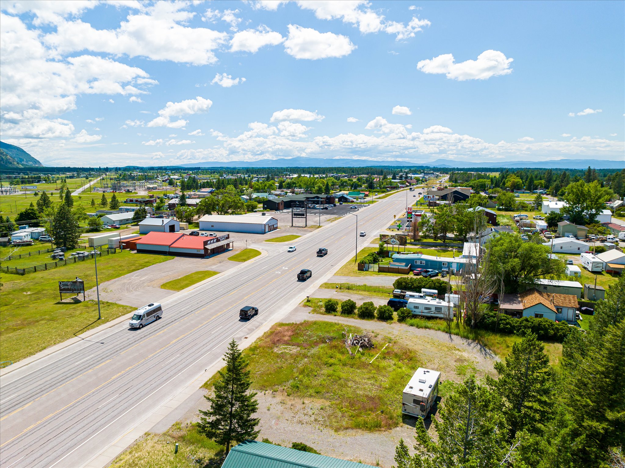 7386 Us Highway 2 E Property Photo 28