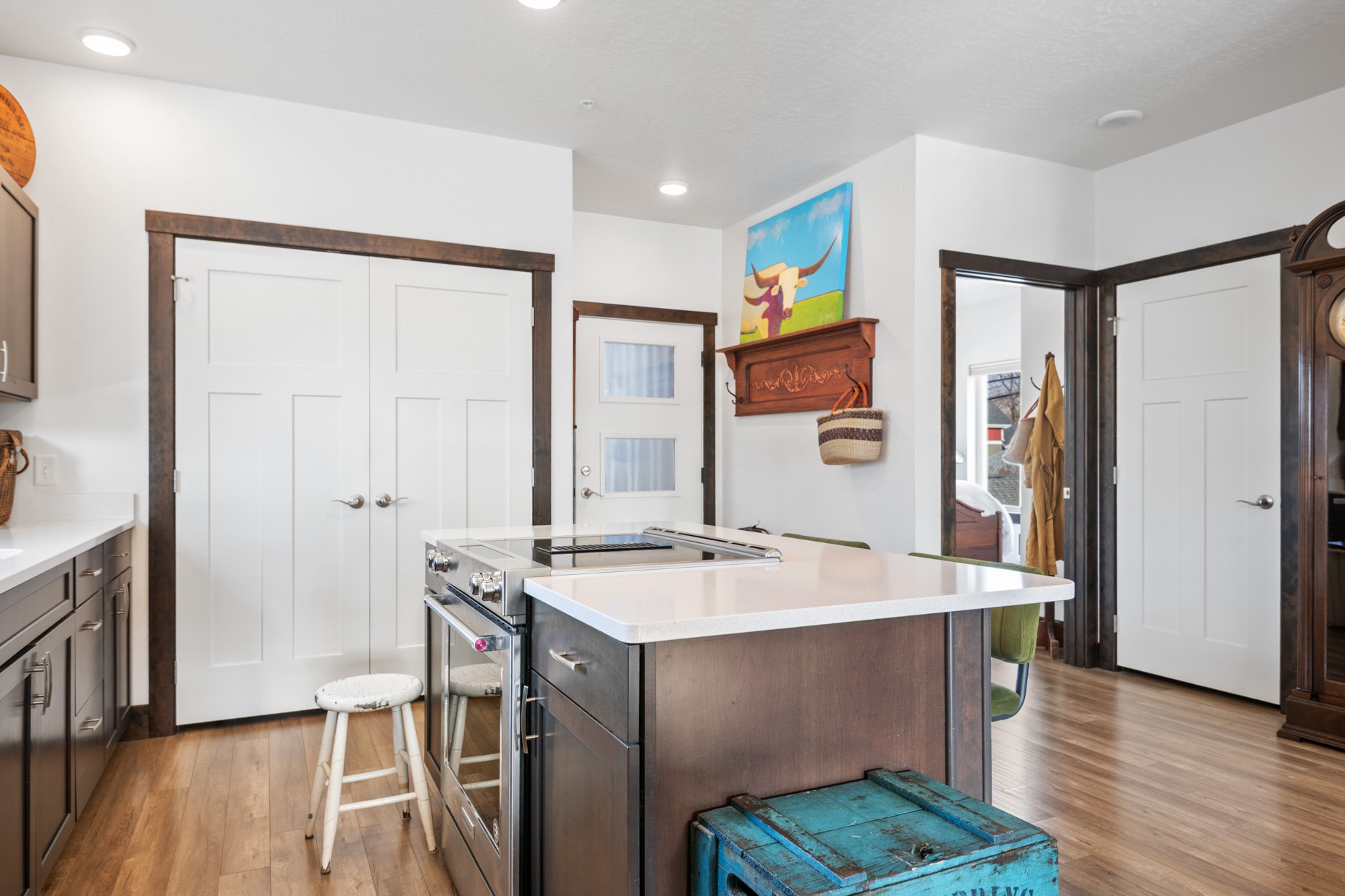 825 Grand Avenue 200 Property Photo 8