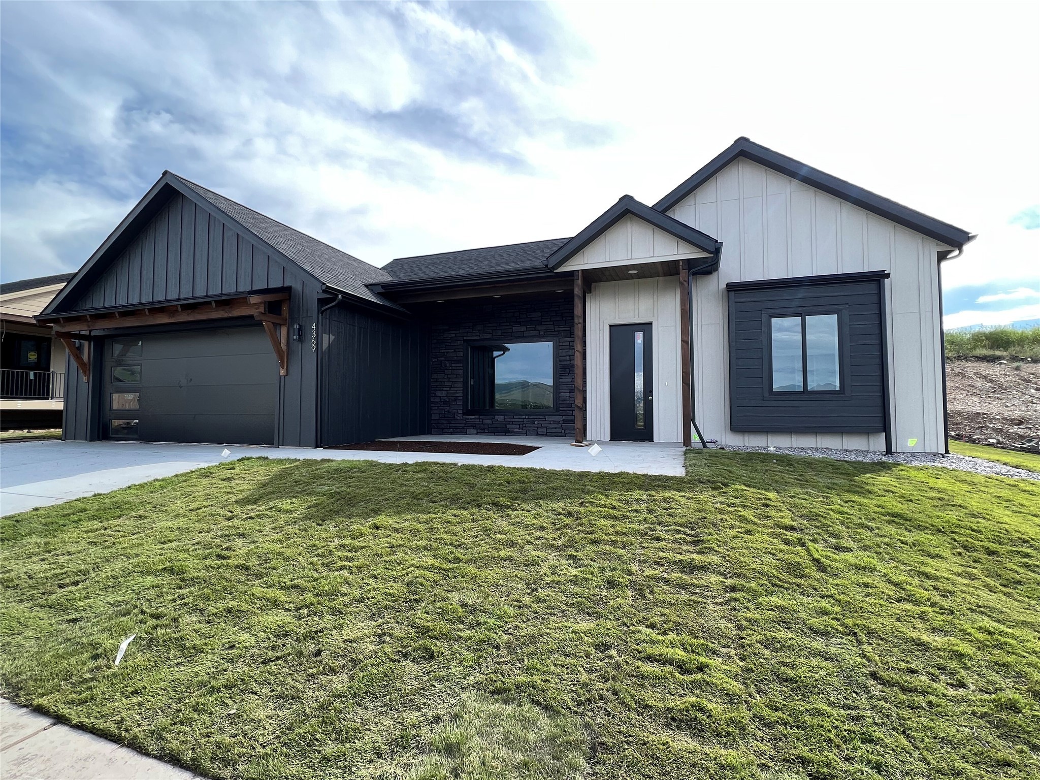 4369 Christian Drive Property Photo