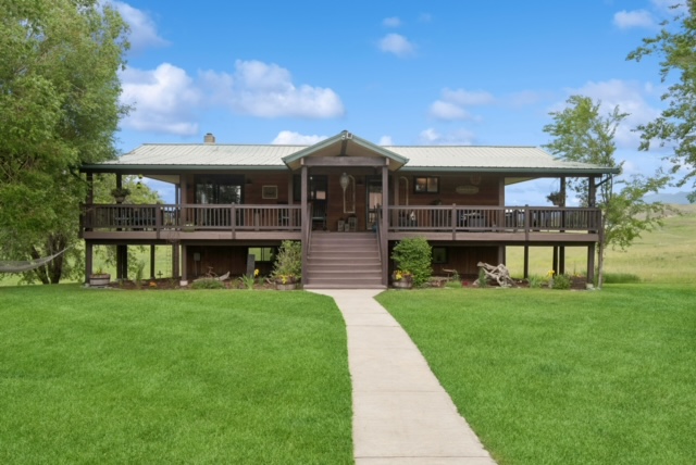 65637 Mt Highway 37 Property Photo