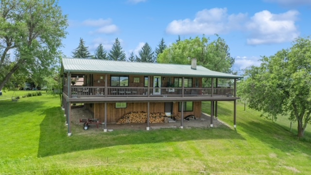 65637 Mt Highway 37 Property Photo 2