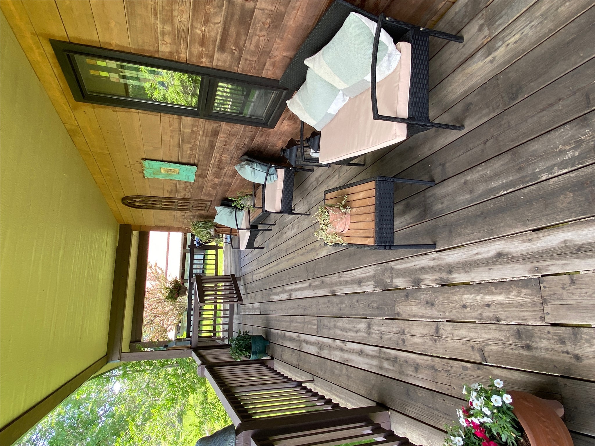 65637 Mt Highway 37 Property Photo 8