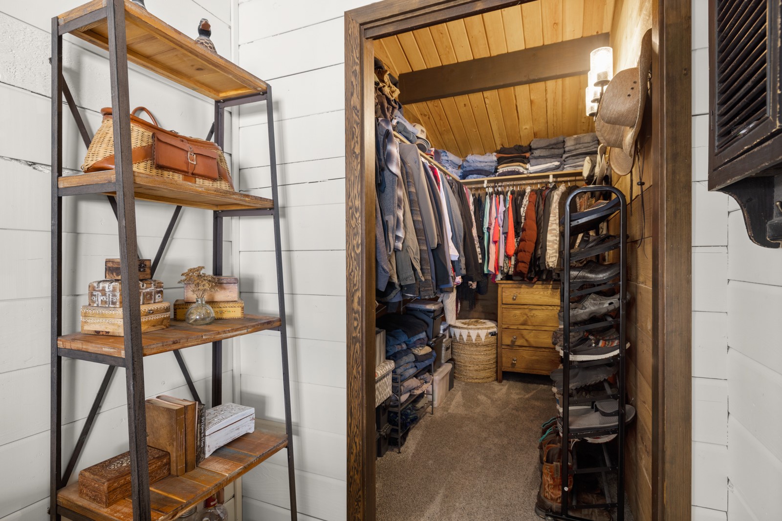 65637 Mt Highway 37 Property Photo 21