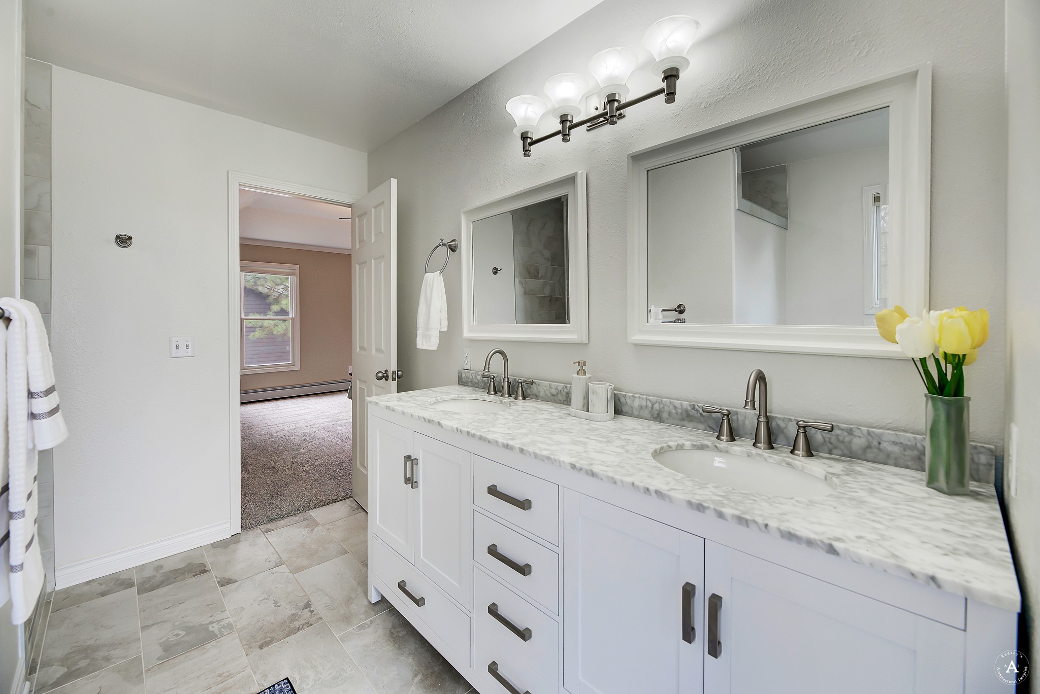 801 S California Street Property Photo 29