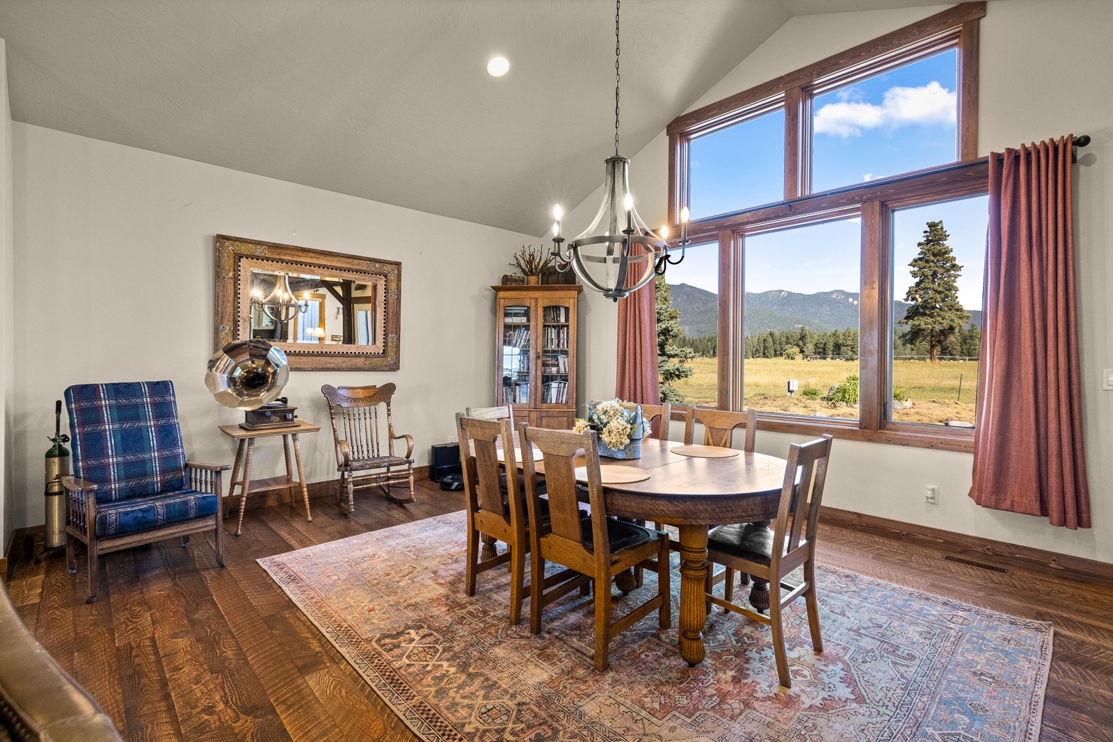 32 Elk Meadow Lane Property Photo 7