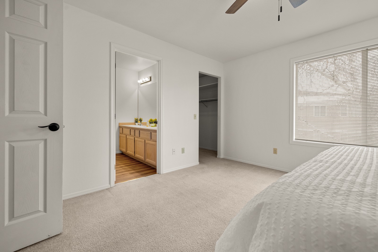 312 Ponderosa Street Property Photo 4