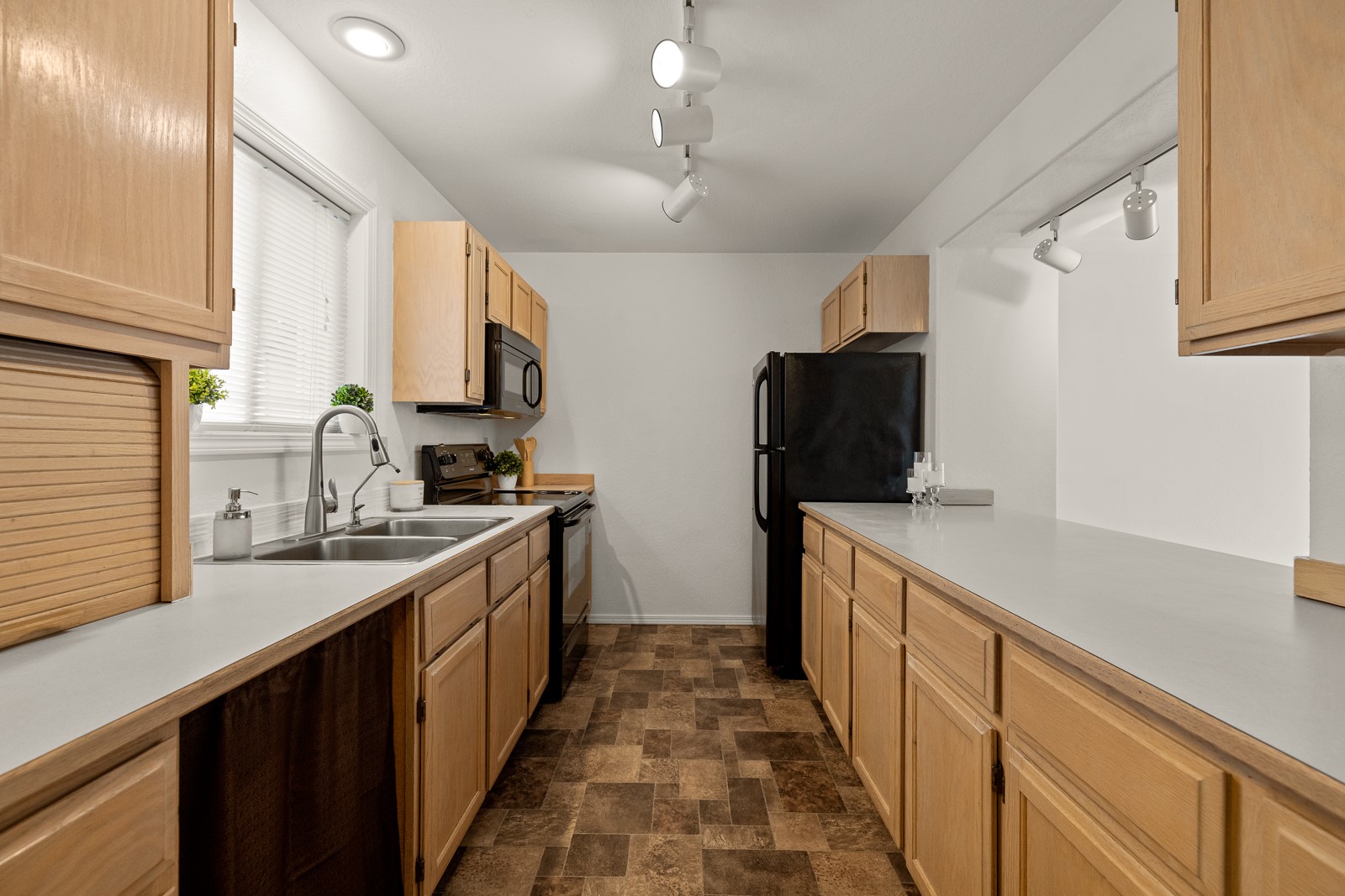 312 Ponderosa Street Property Photo 17