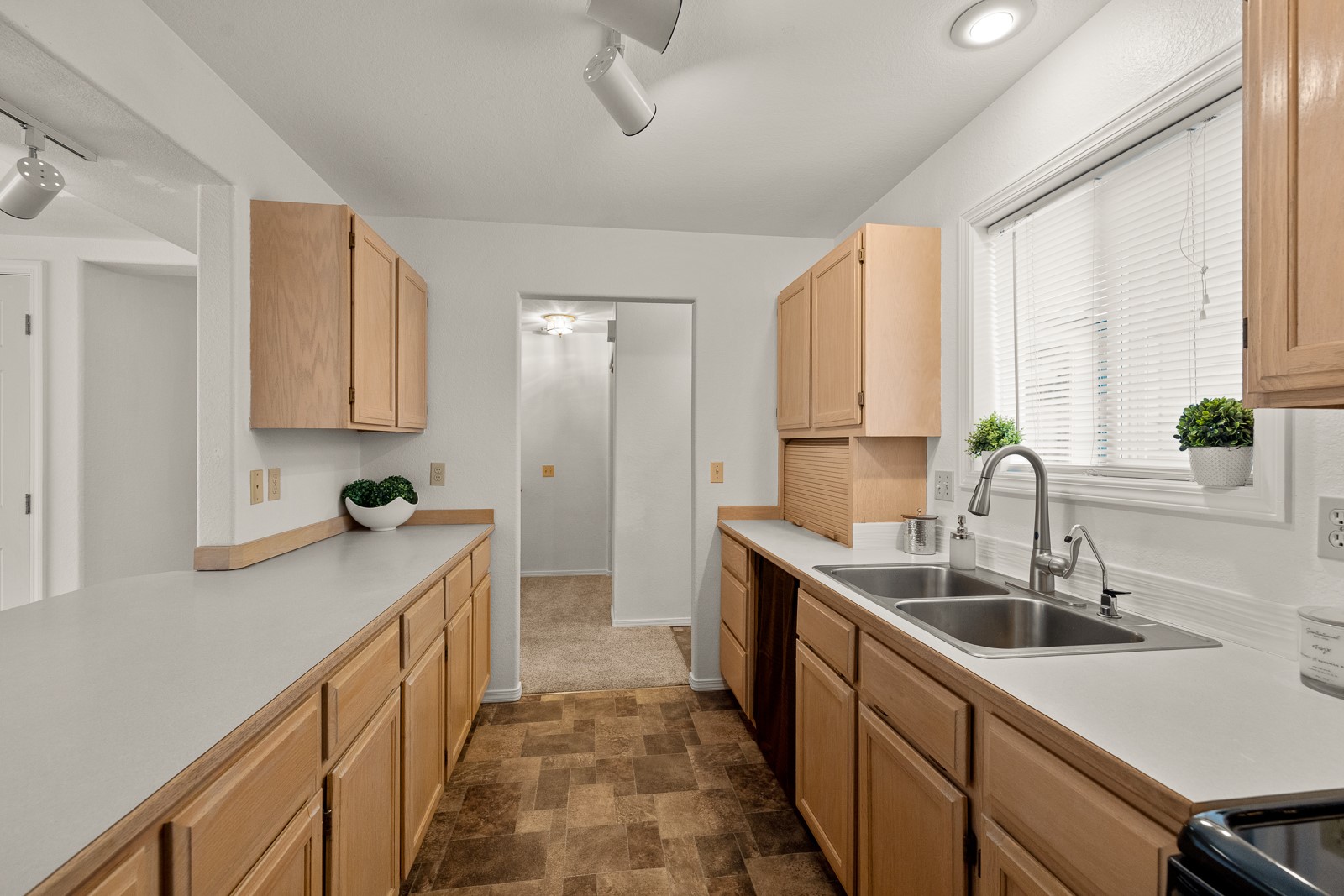 312 Ponderosa Street Property Photo 19