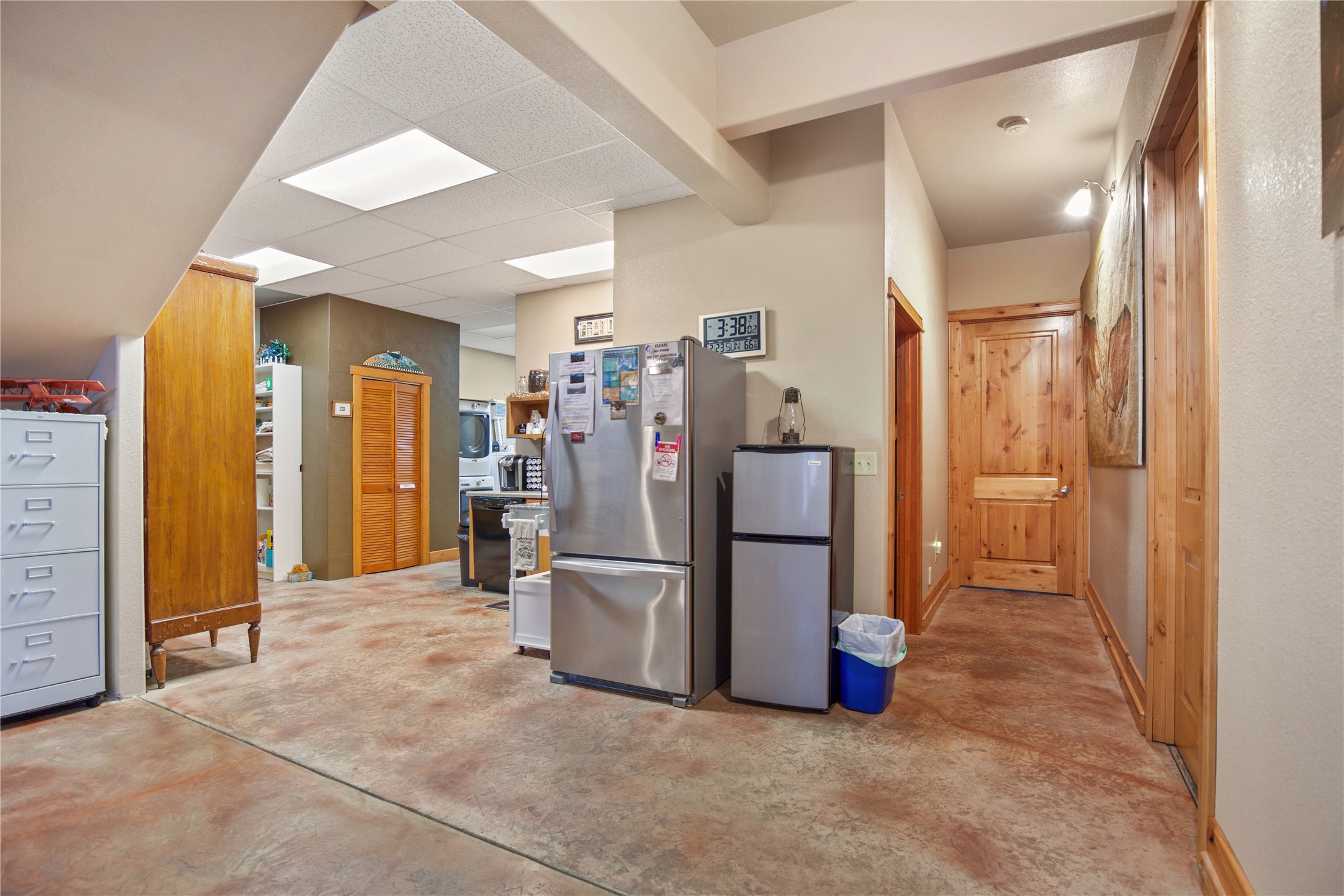 16995 Us Highway 2 Property Photo 48