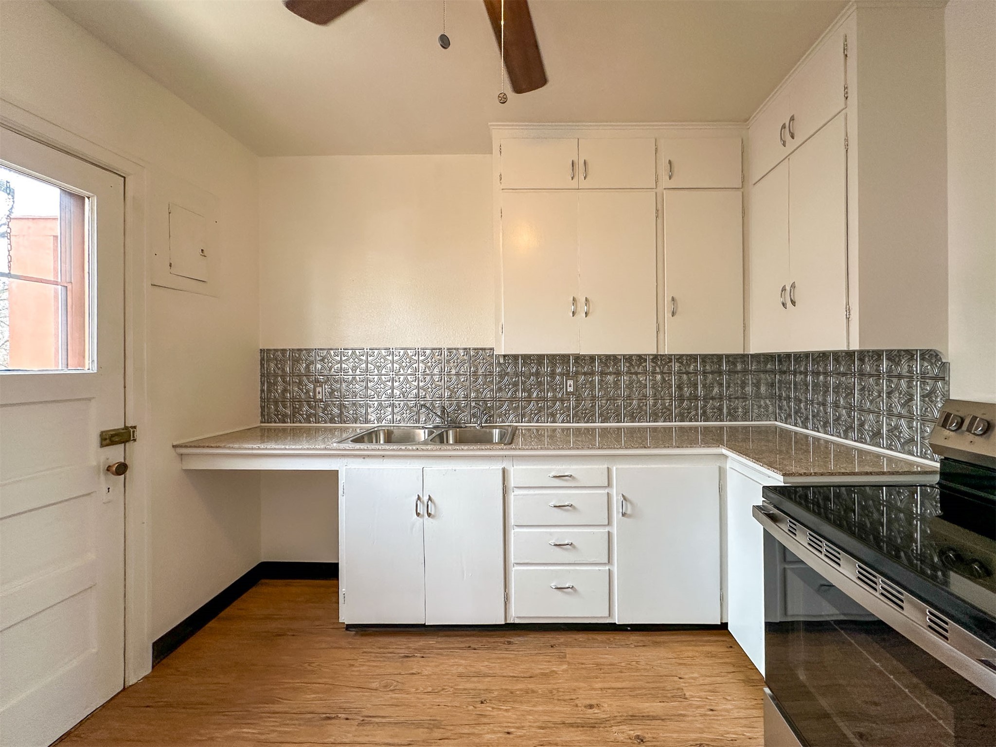 701 6th Street N Property Photo 41