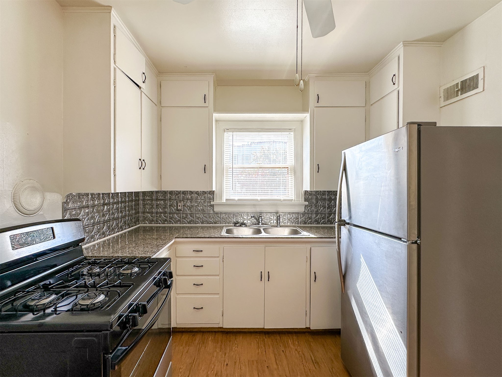 701 6th Street N Property Photo 55