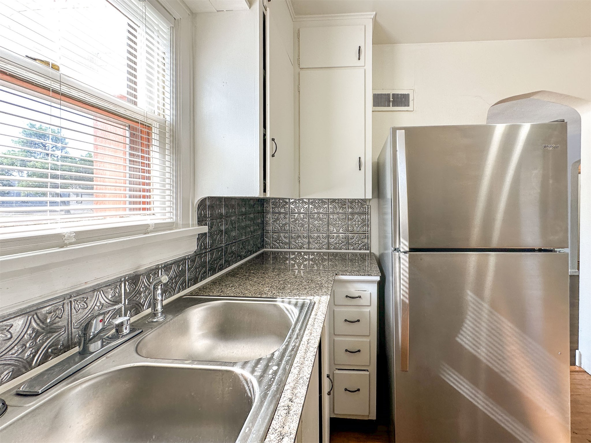 701 6th Street N Property Photo 56