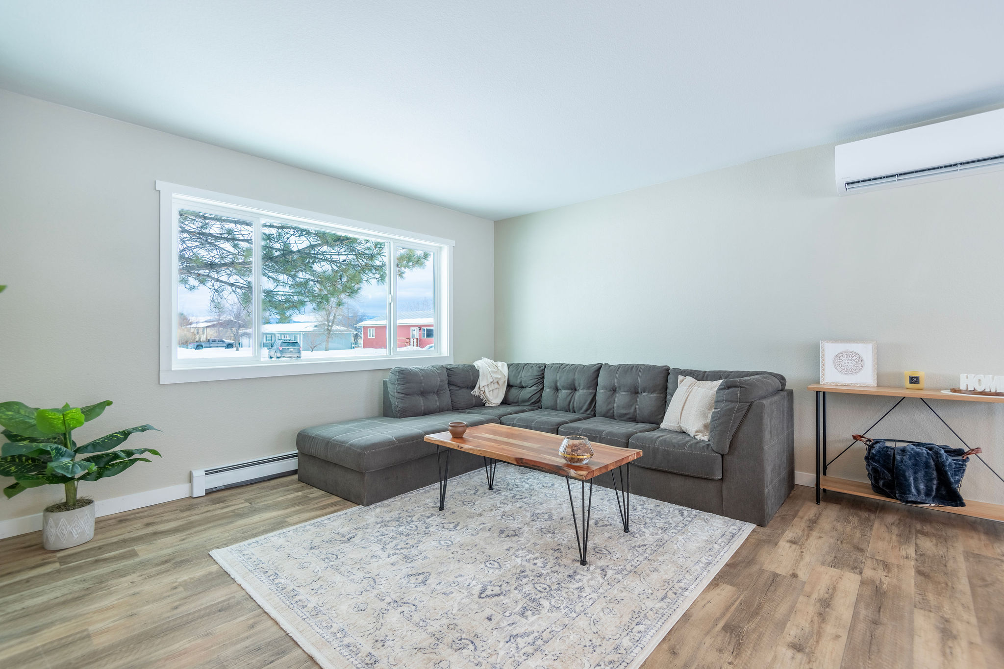2986 Canal Circle Property Photo 4