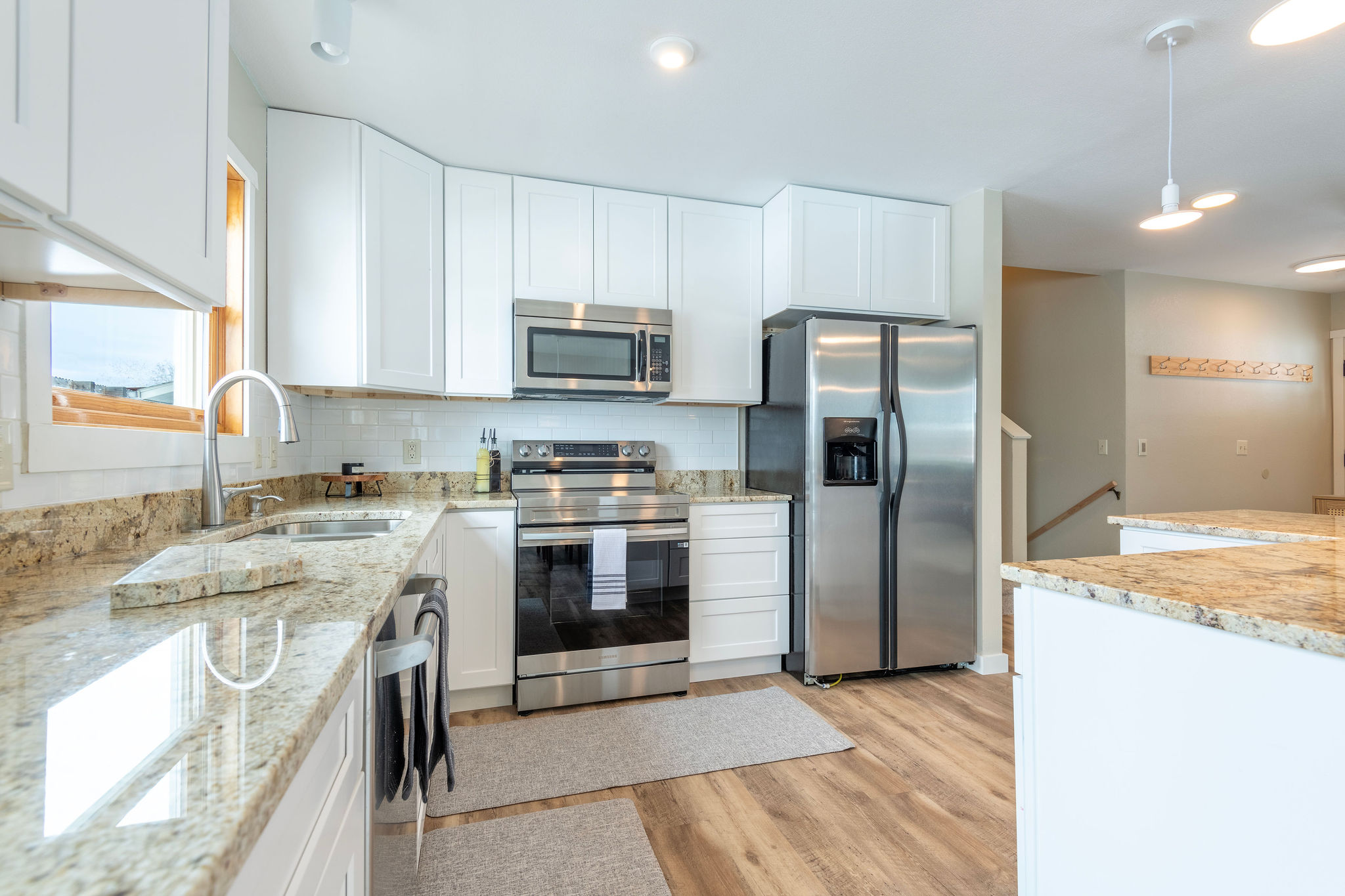 2986 Canal Circle Property Photo 8