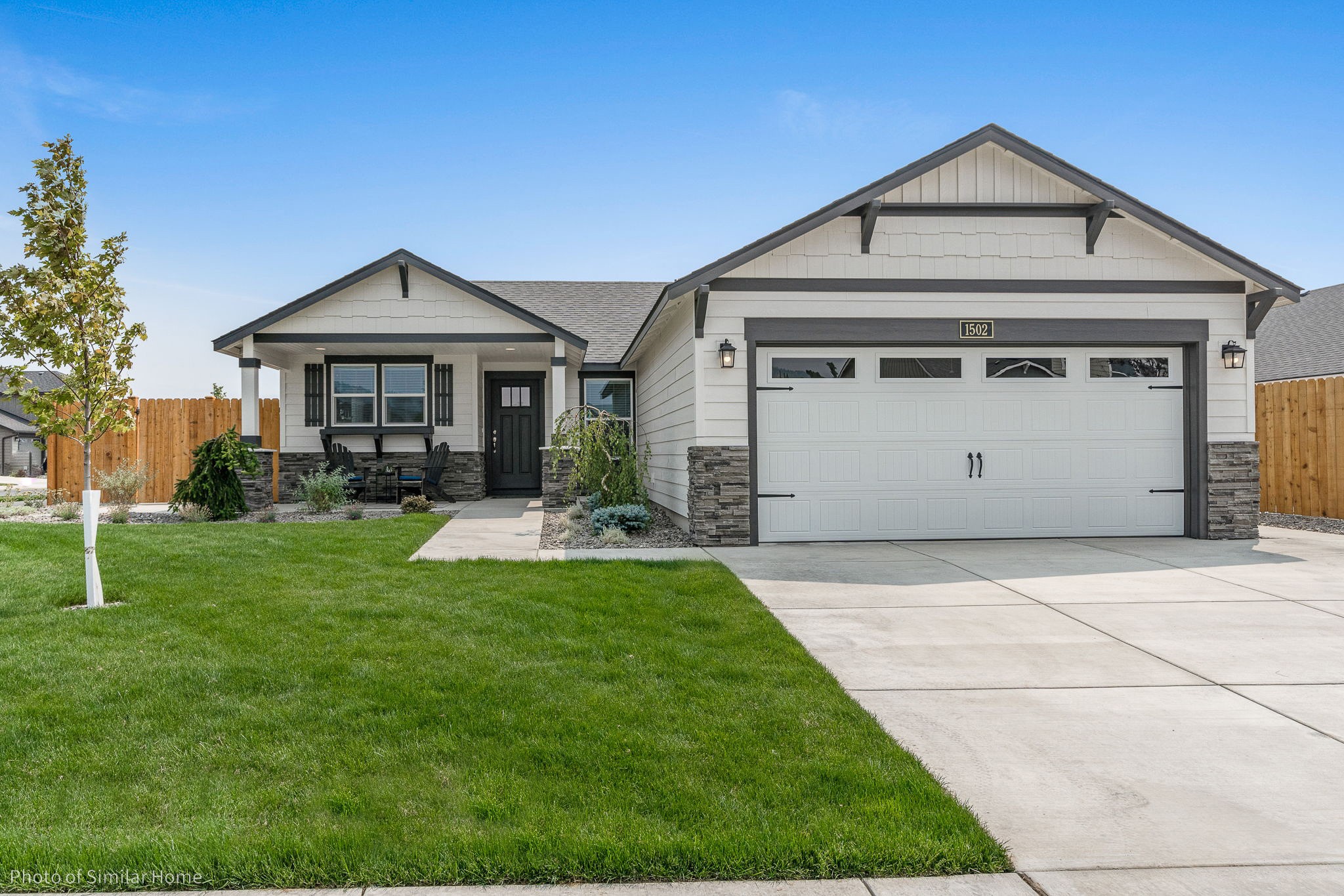 10378 Dufferin Drive Property Photo