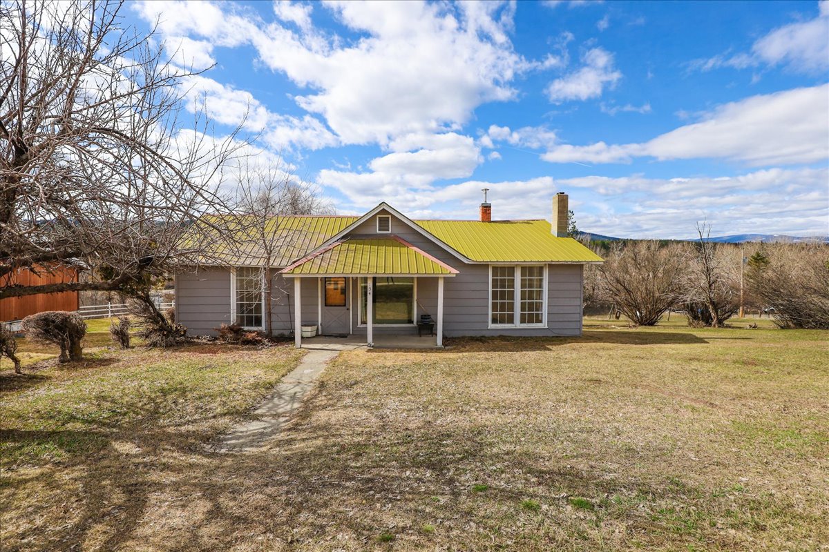 134 Riverside Drive Property Photo