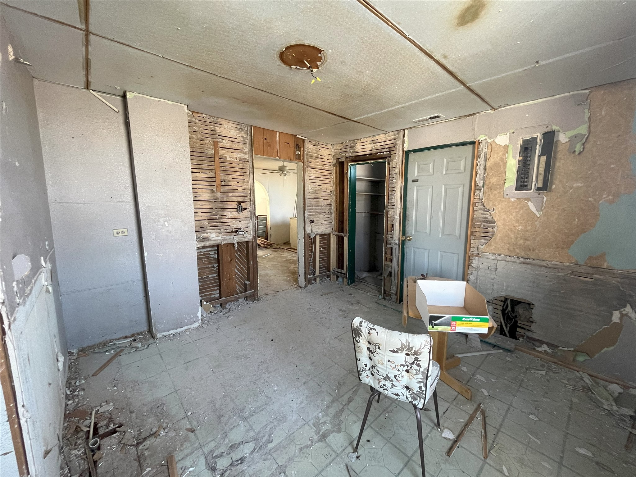 407 N Jackson Street Property Photo 14