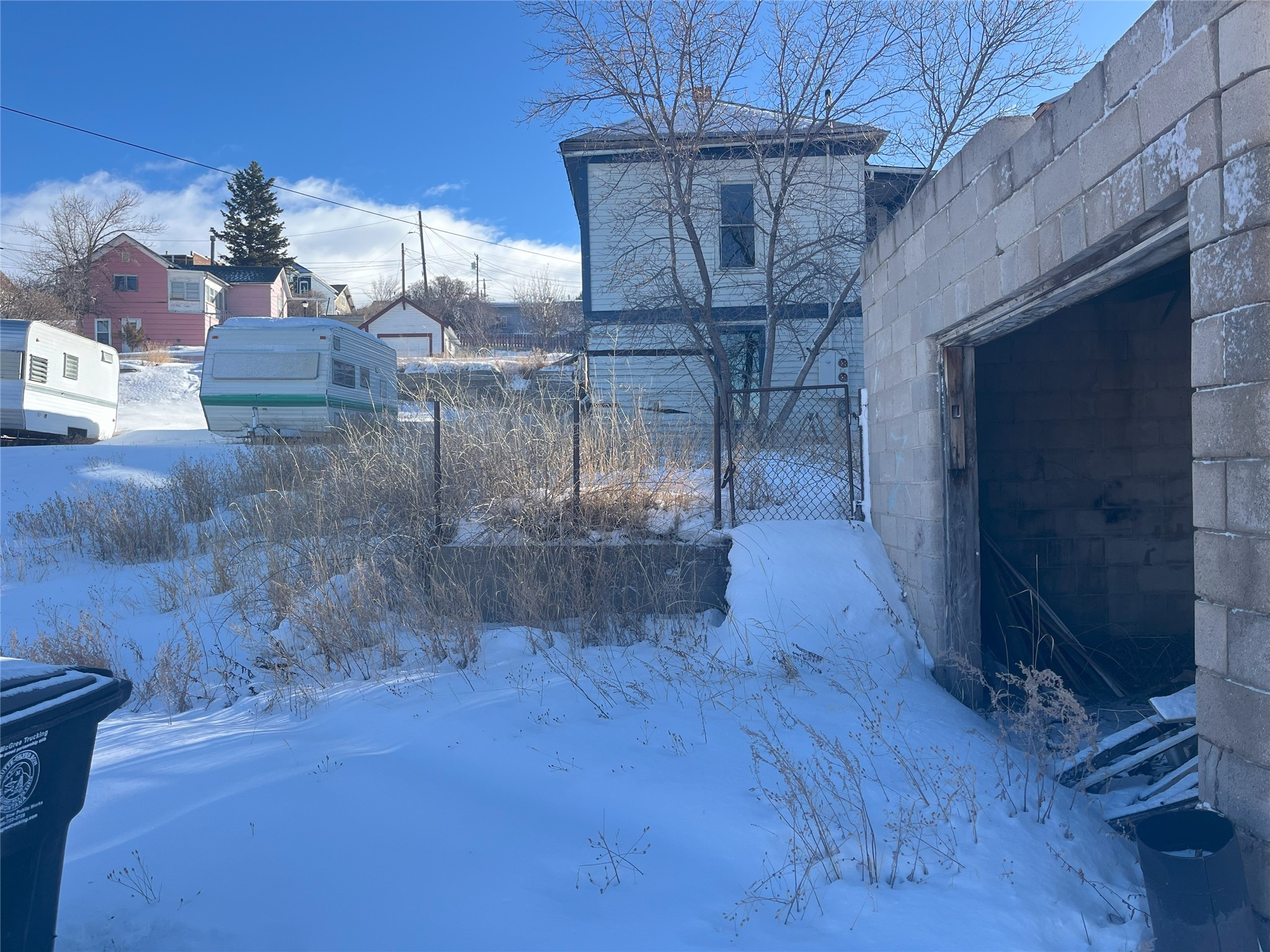 407 N Jackson Street Property Photo 27