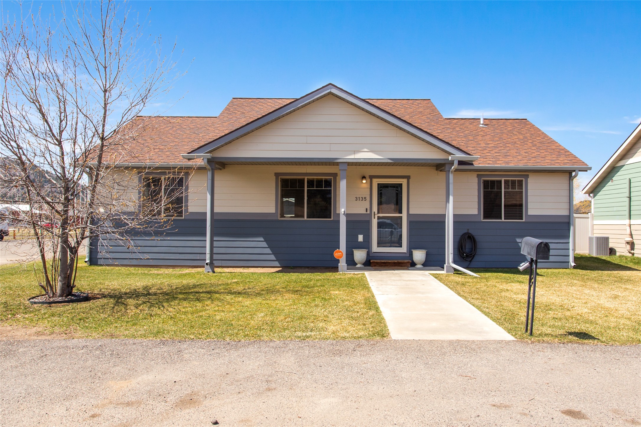 3135 Mantle Street Property Photo 1