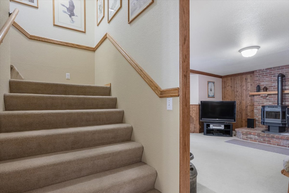 840 S California Street Property Photo 36