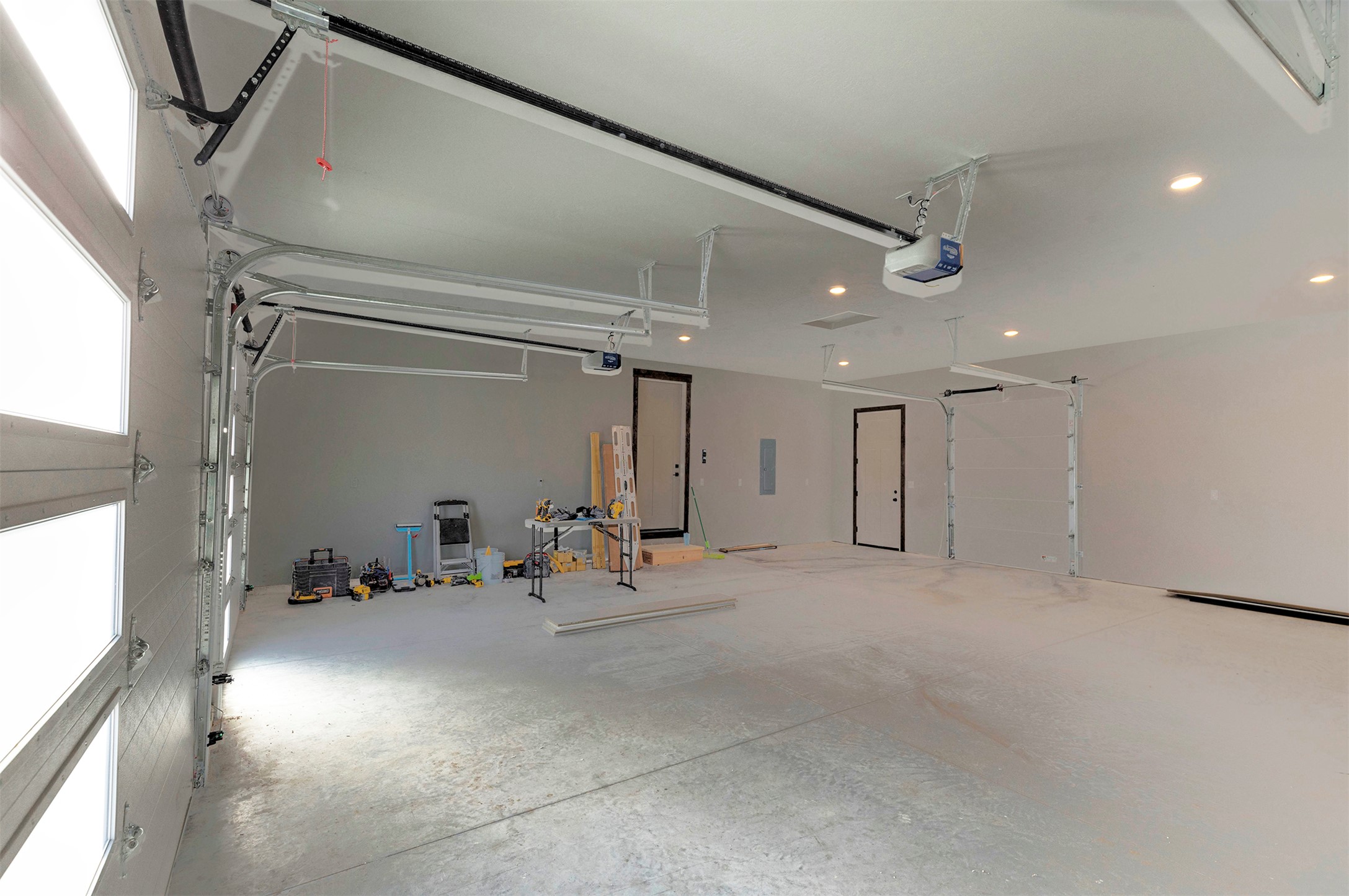 811 Chieftain Court Property Photo 45