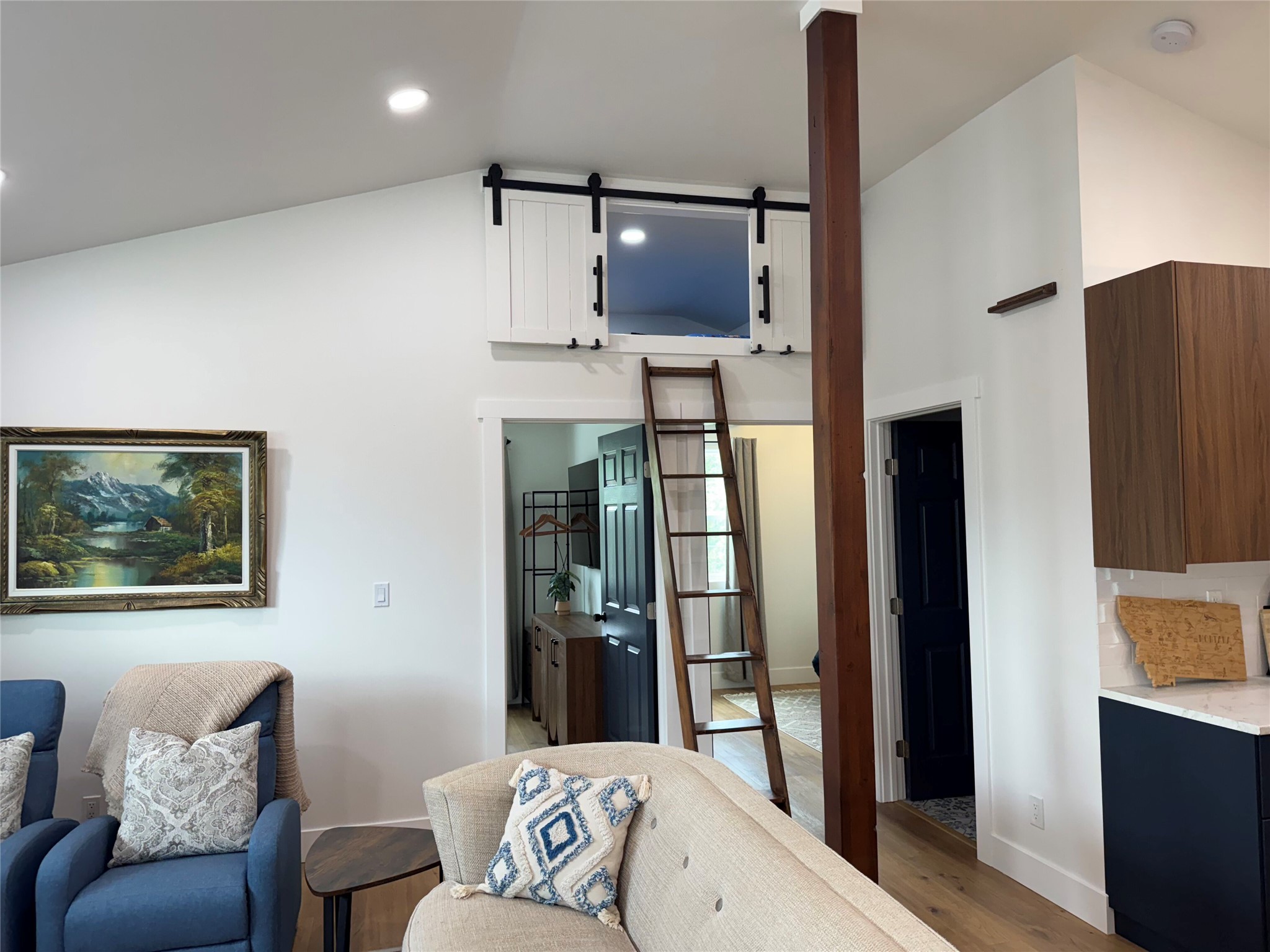 77 Abayance Loop Property Photo 8