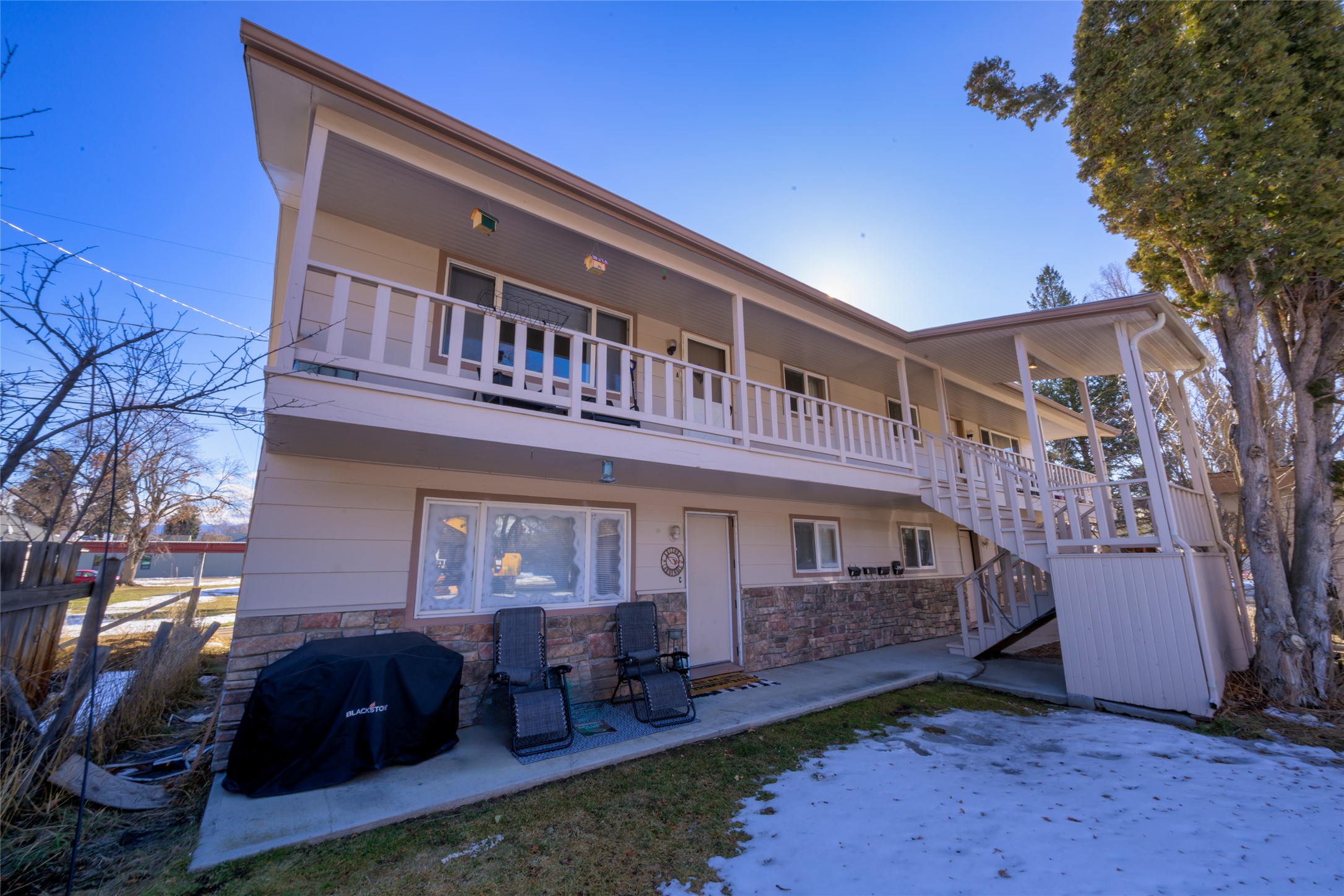 616 Madison Street Property Photo 2